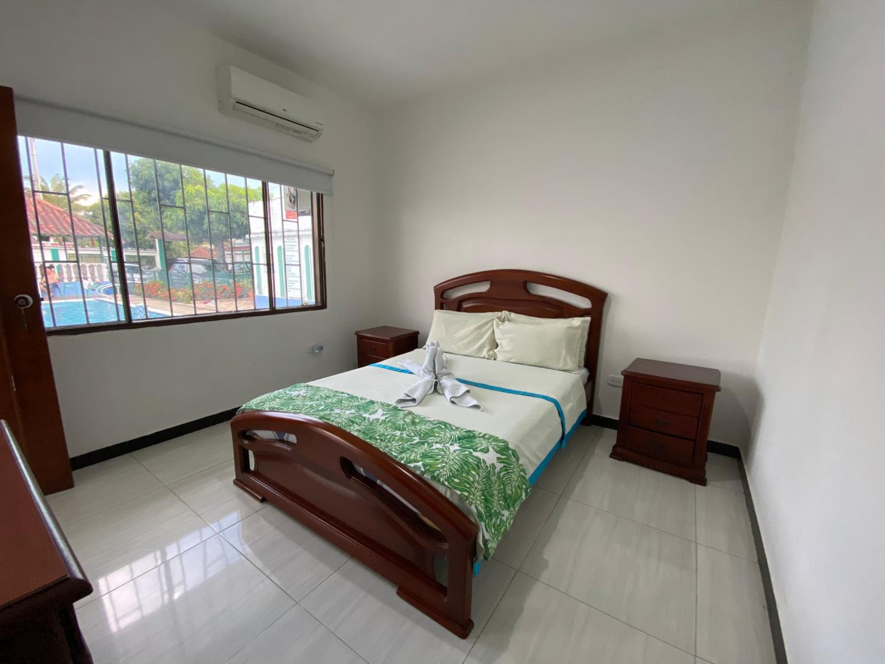 Double Room with Private Bathroom photo 2