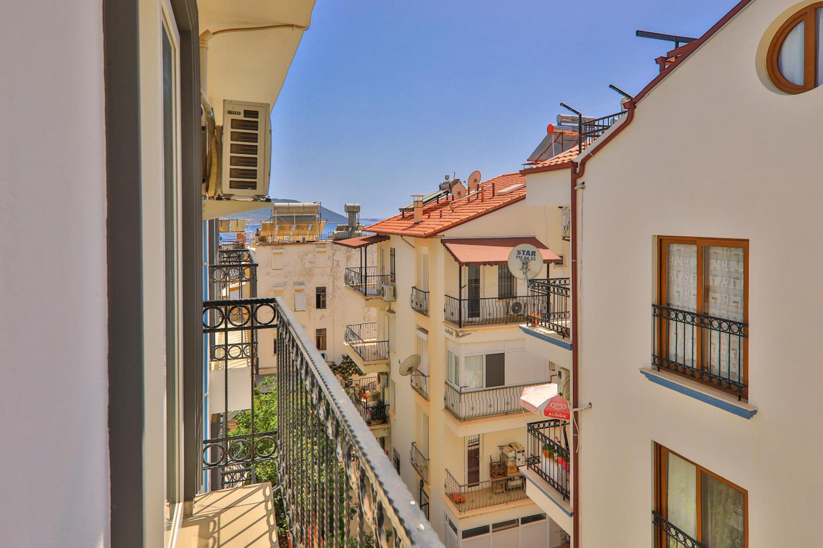 Duplex Apartment - Photo 15