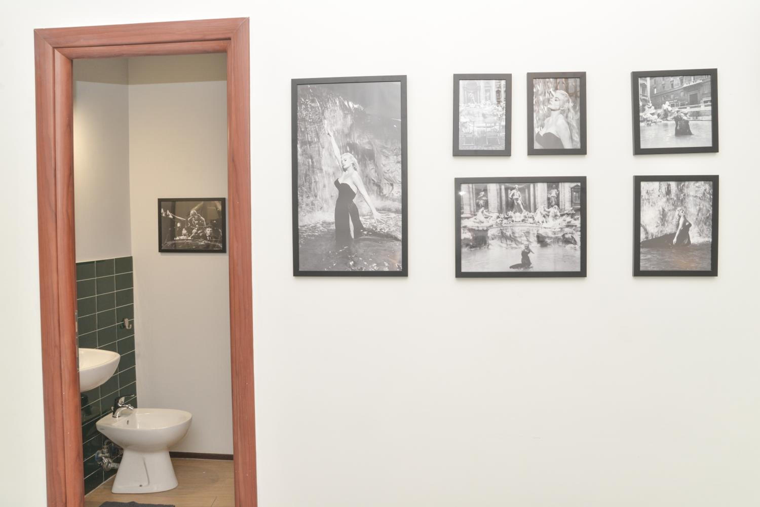 Double Room with Private Bathroom photo 2
