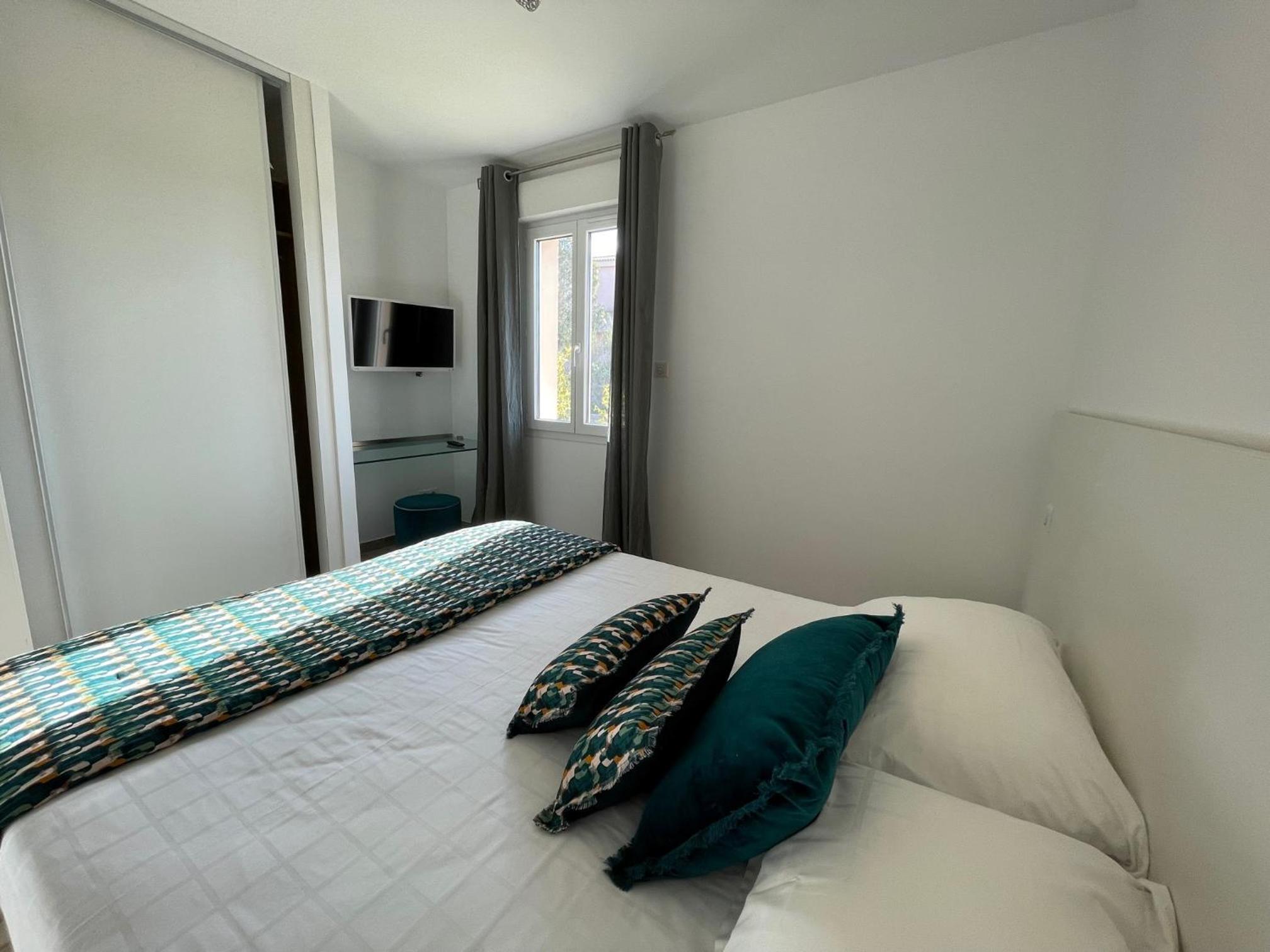 Apartment - Photo 9