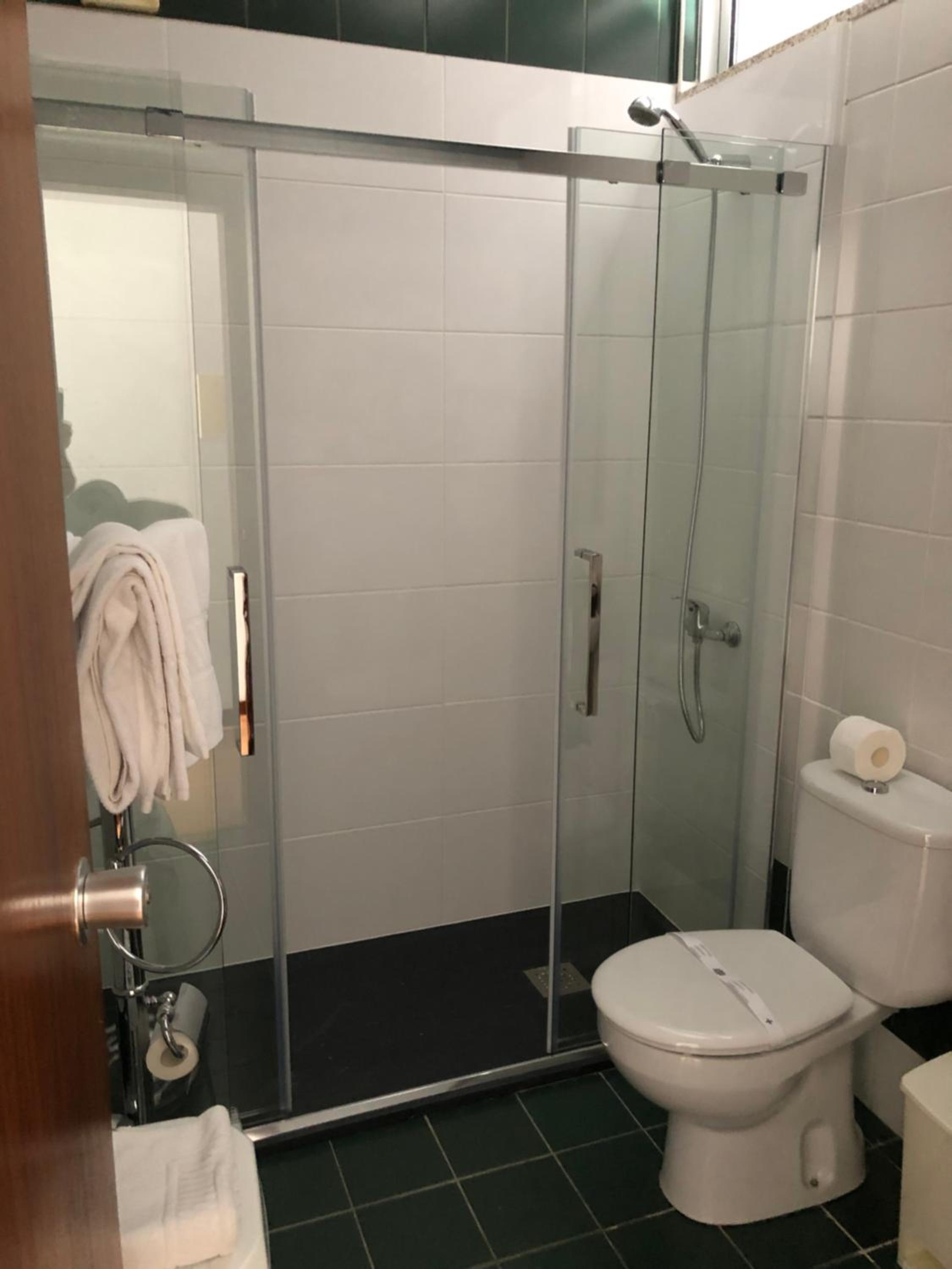 Double Room - Photo 3