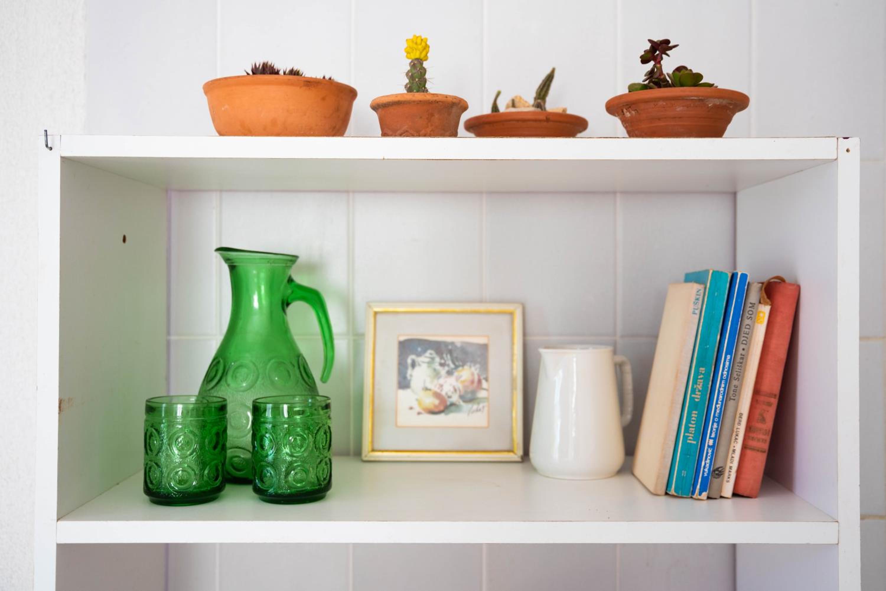 Studio Apartment photo 2