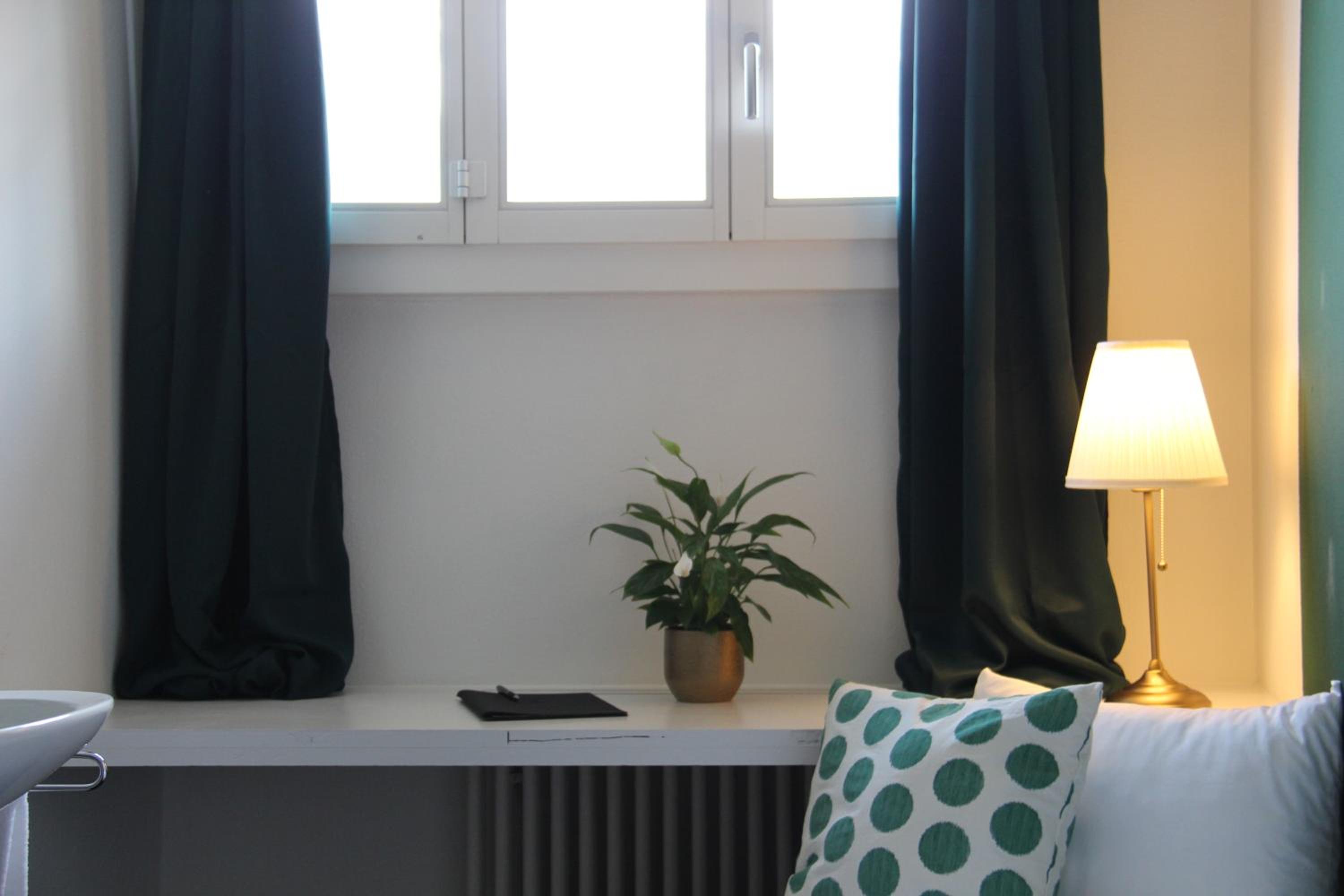 Single Room with Shared Shower and Toilet
