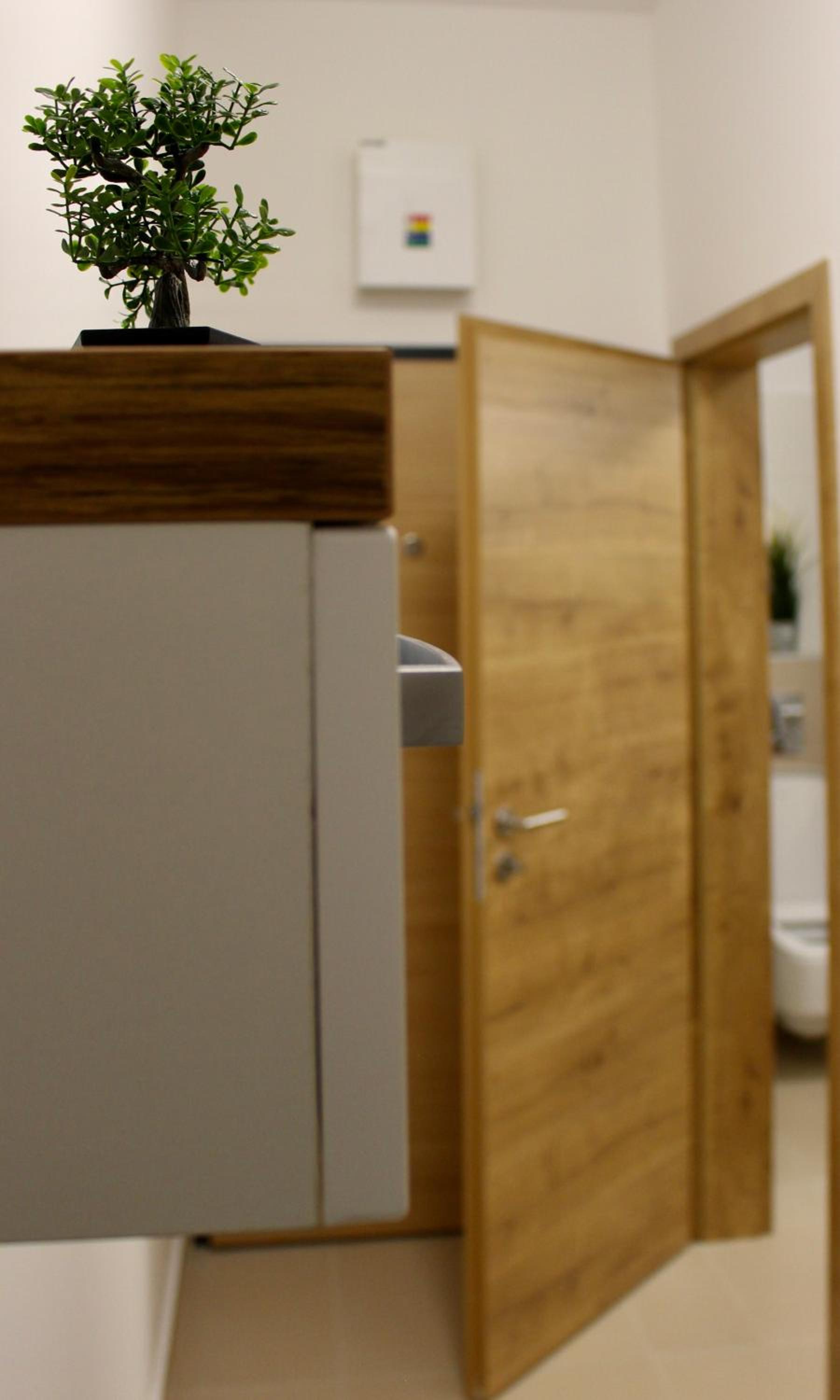 One-Bedroom Apartment - Photo 6