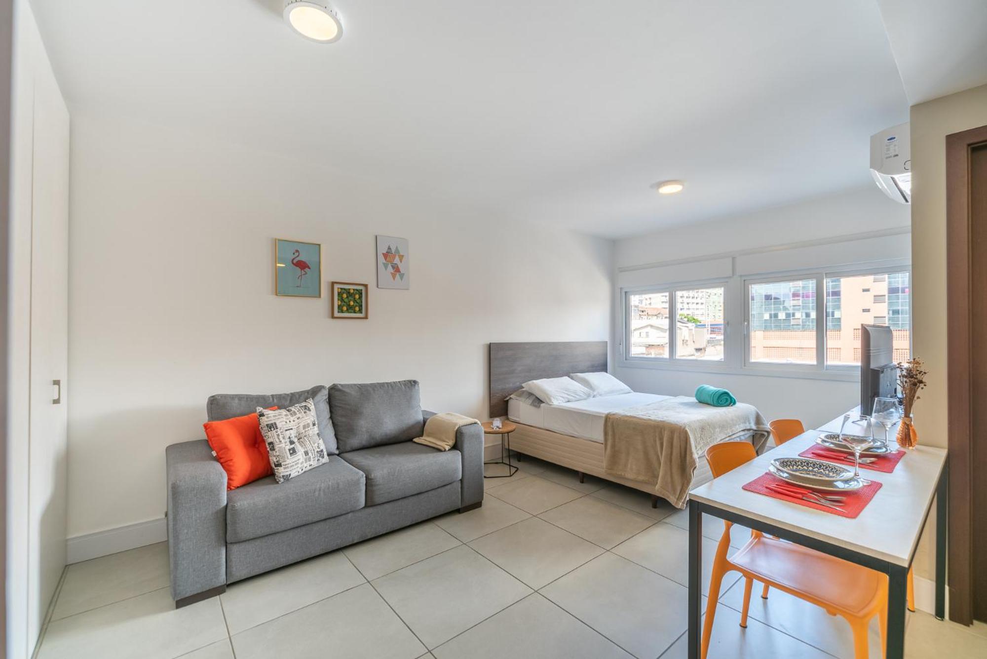 Studio Apartment - Photo 35