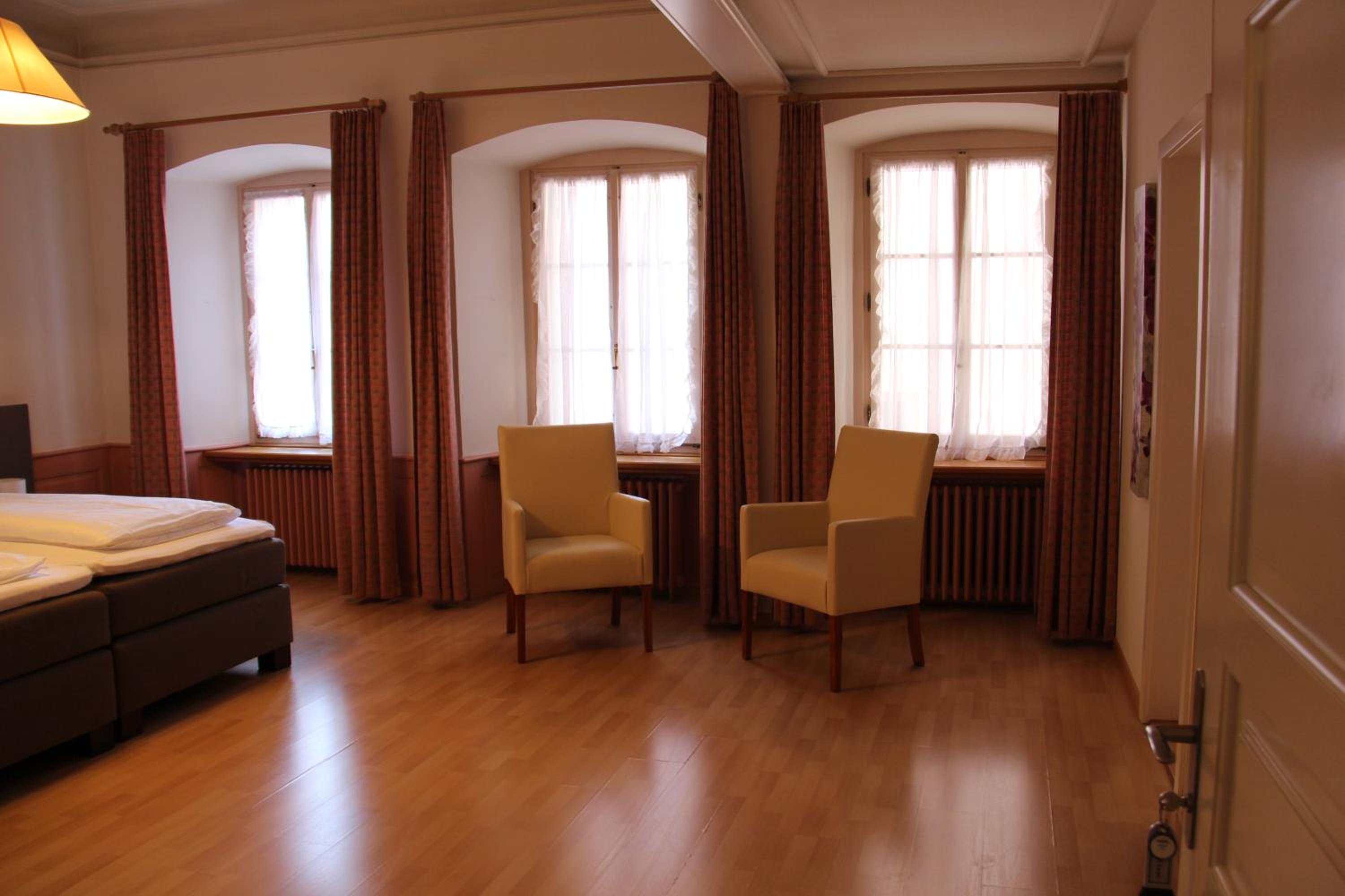 Deluxe Triple Room - Photo 1