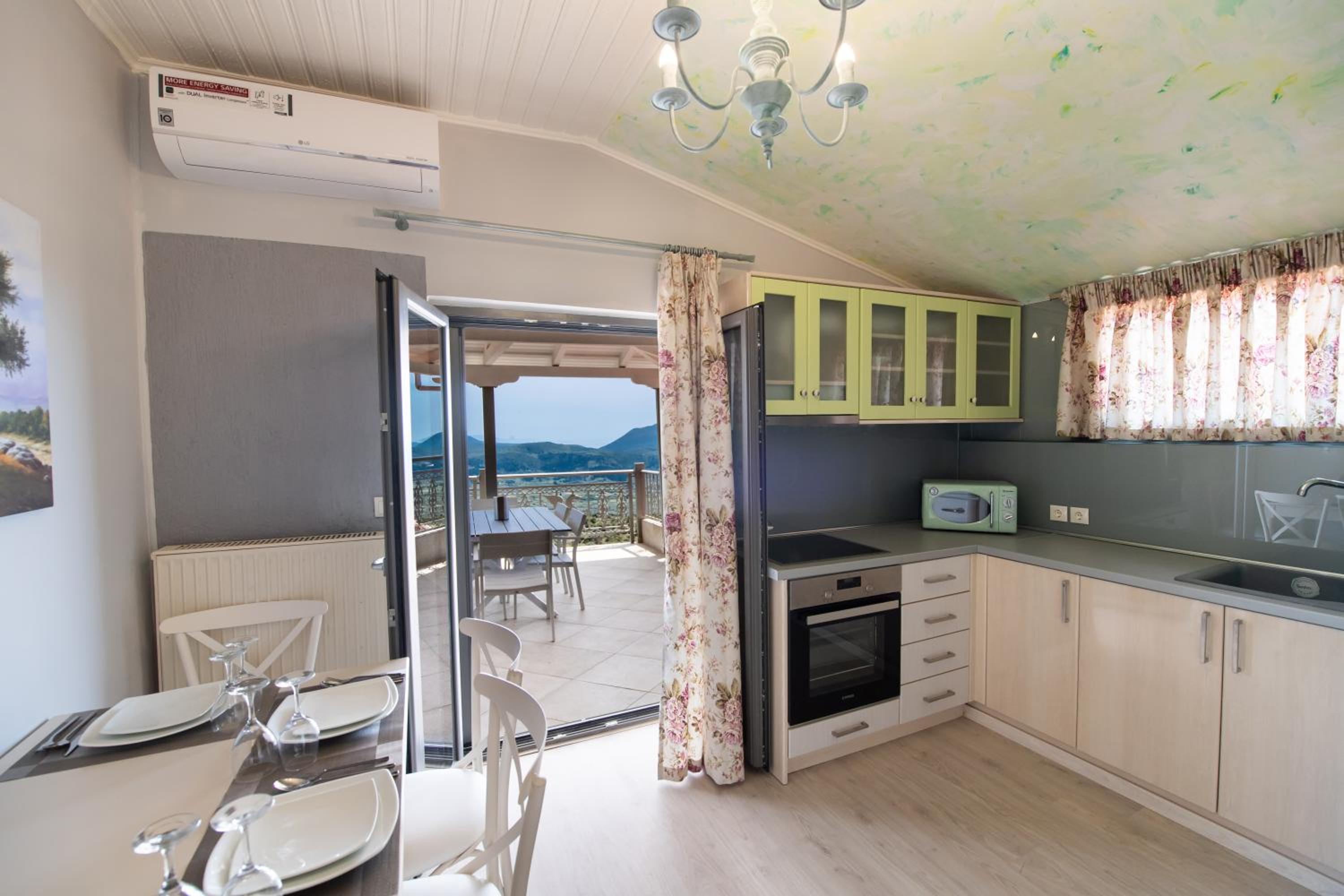 Family Suite photo 2