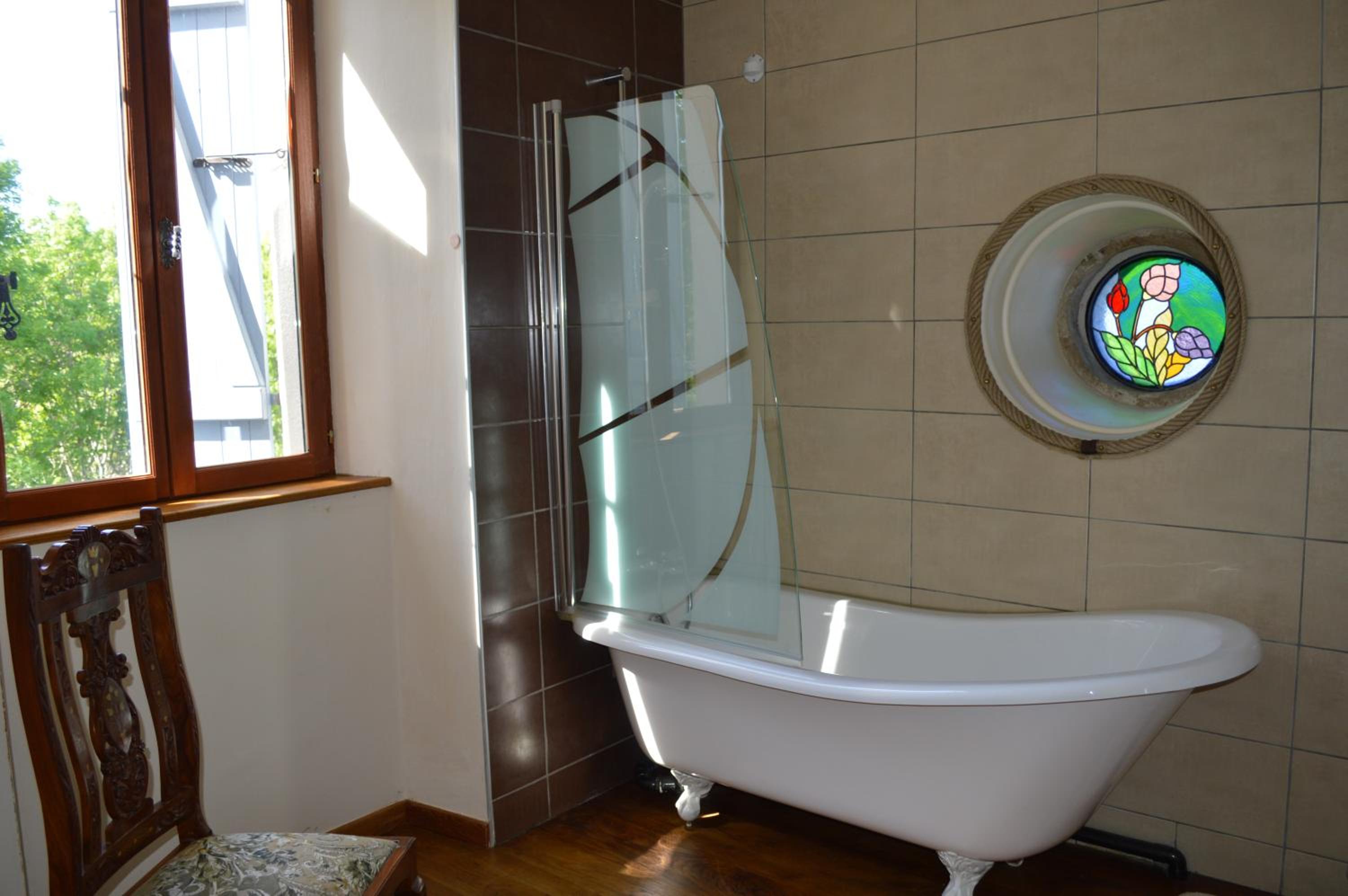 Double Room with Balcony - Photo 1