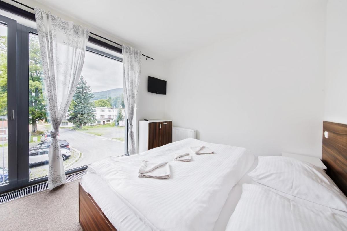 Studio Apartment - Photo 48