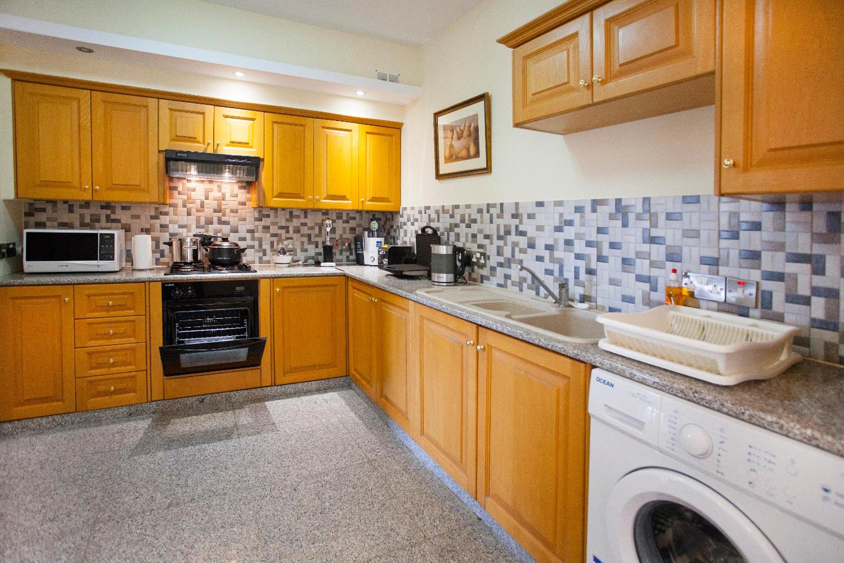Apartment - Photo 14