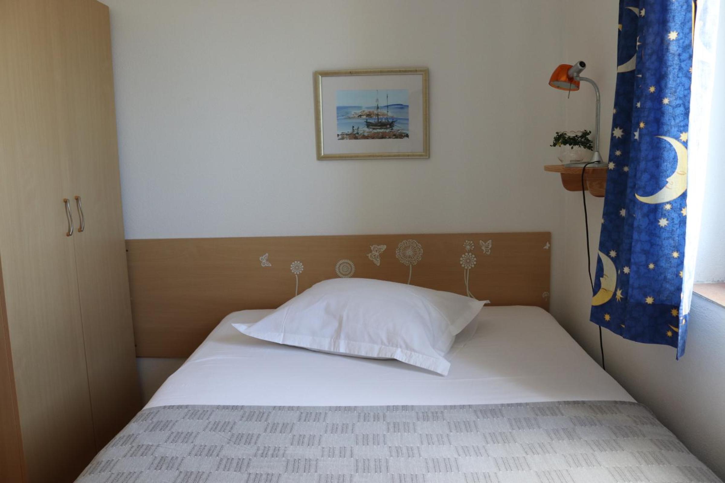Two-Bedroom Apartment with Balcony and Sea View