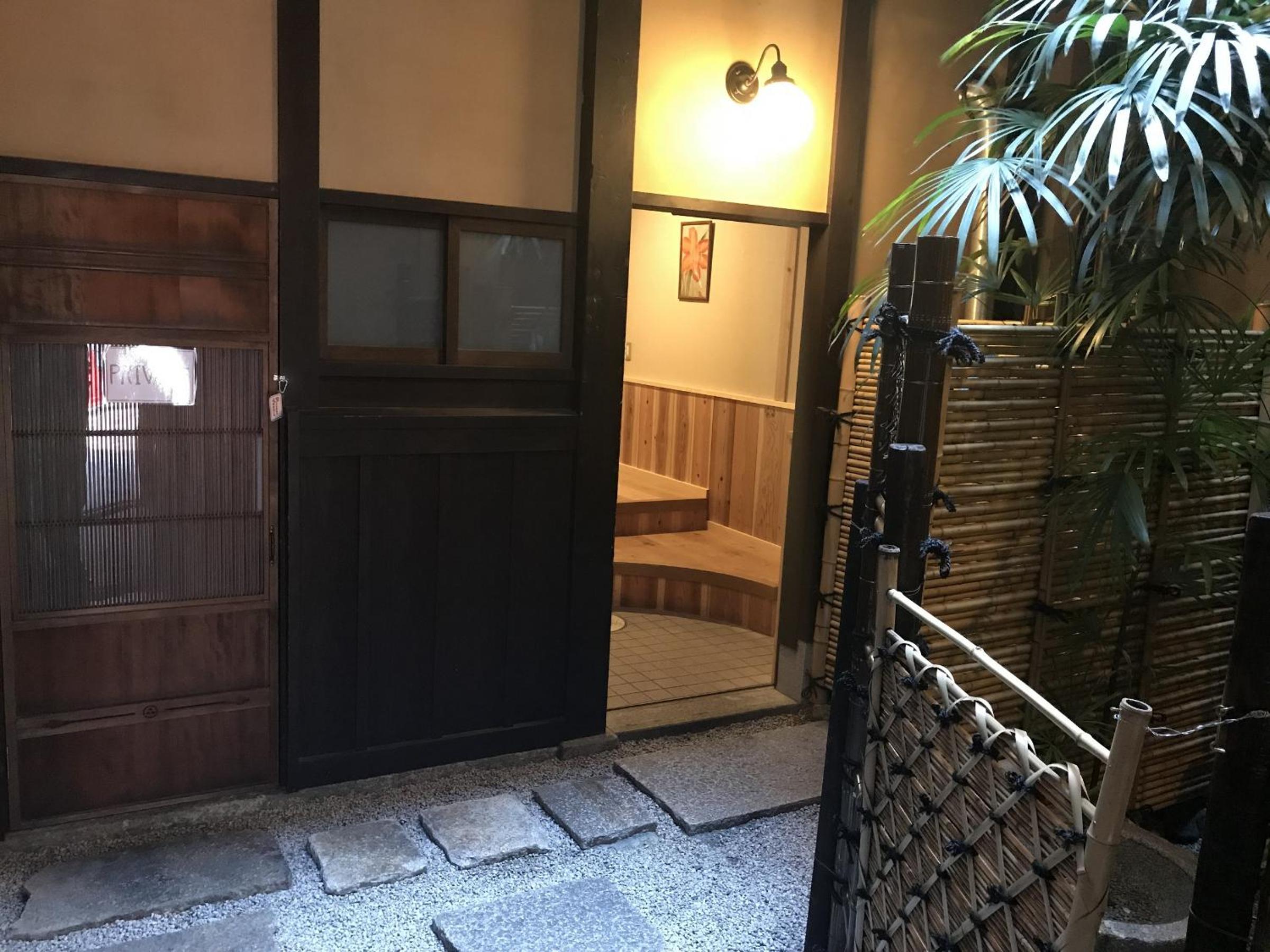 Quadruple Room with Shared Bathroom photo 3