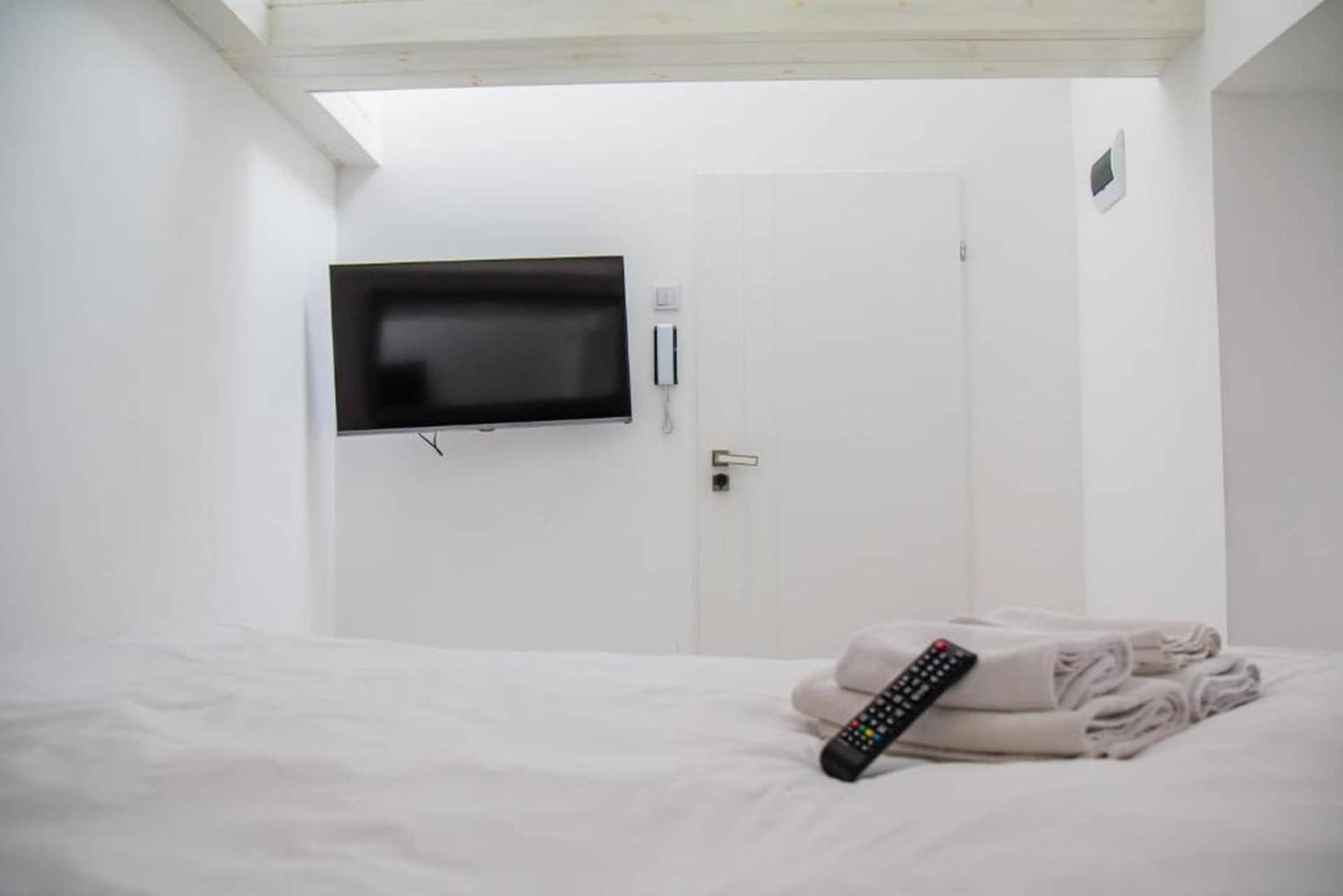 Standard Apartment photo 3