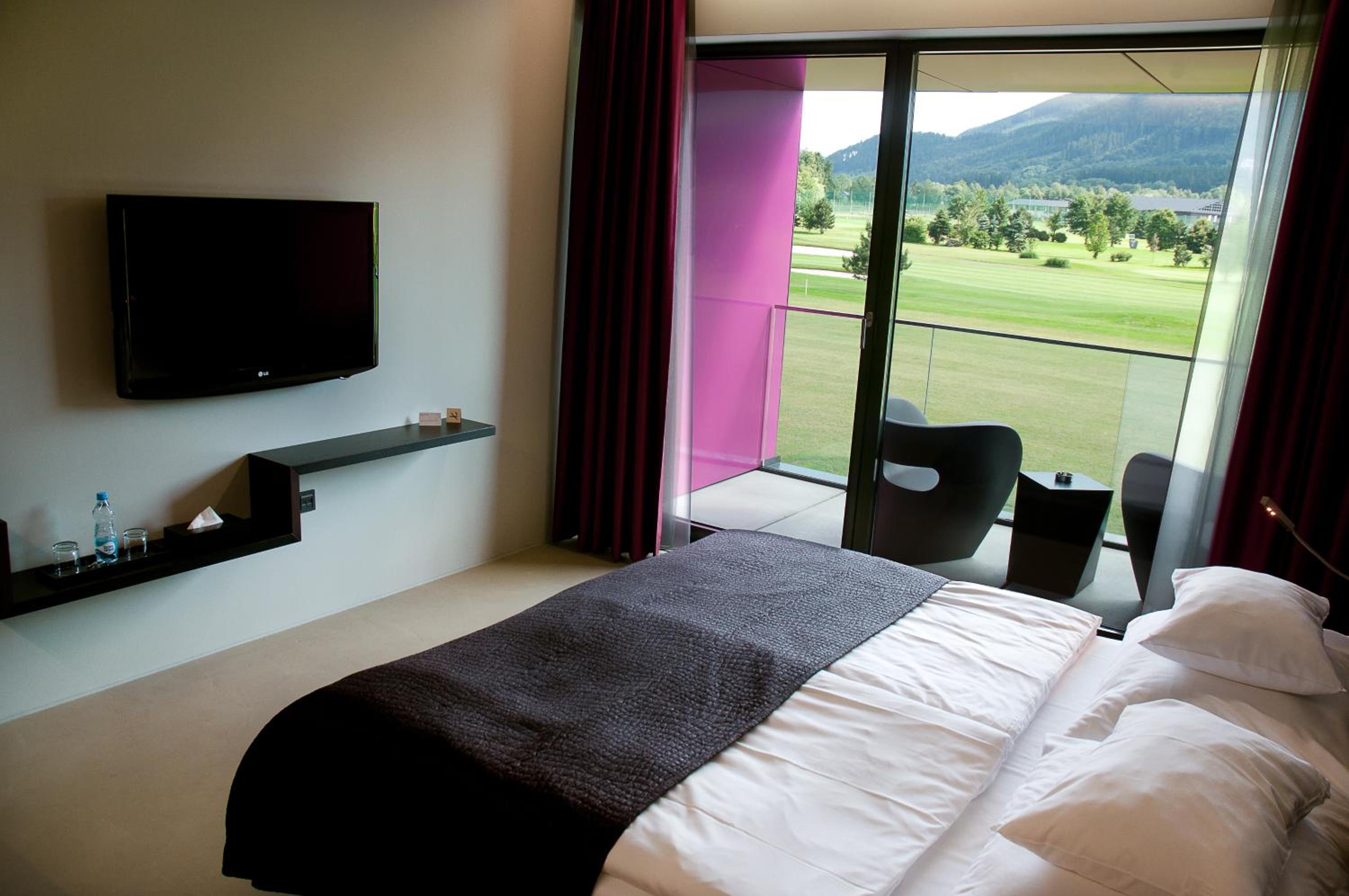 Deluxe Twin Room photo 3
