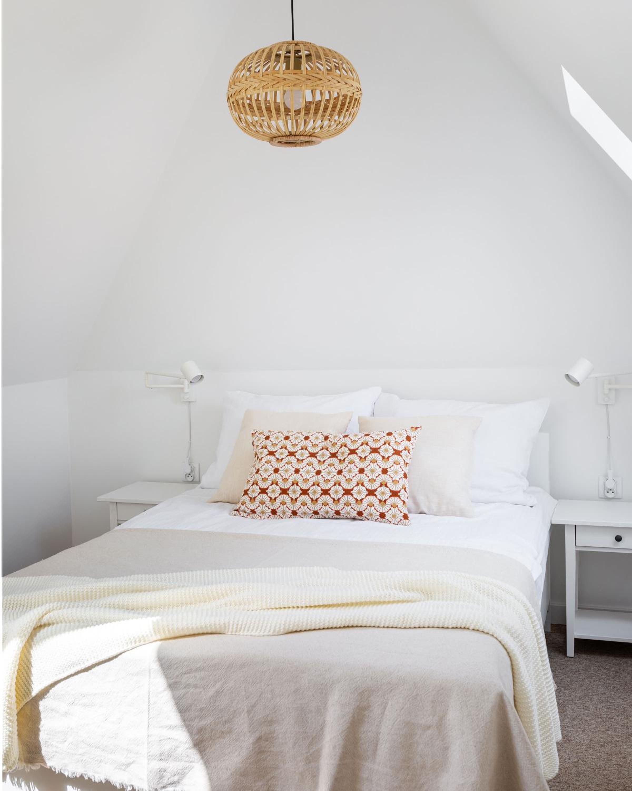 Small Double Room - Photo 3