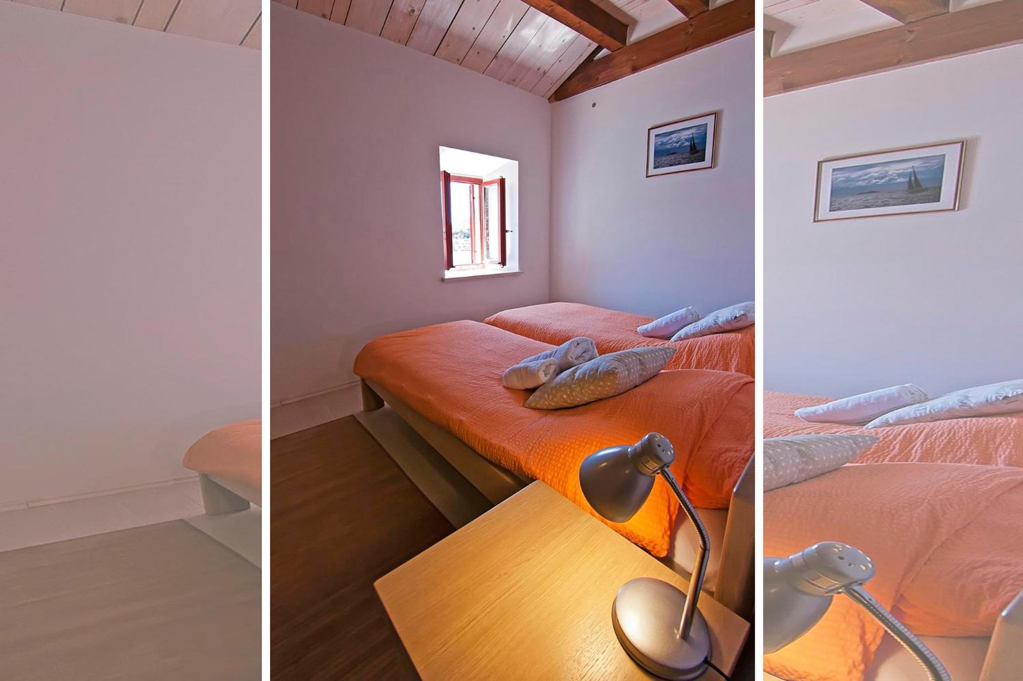 Twin Room with Sea View photo 1