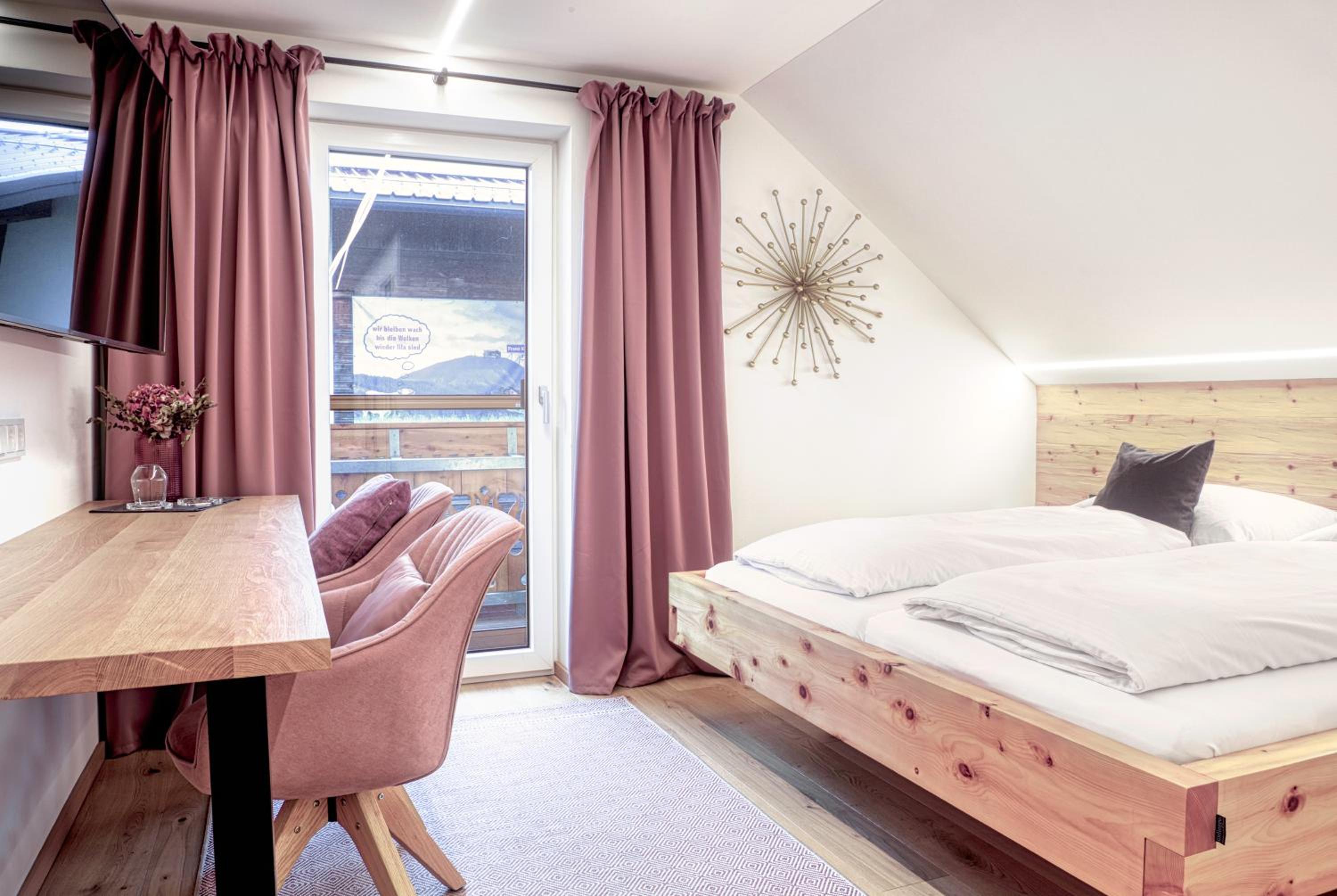 Double Room - Photo 31