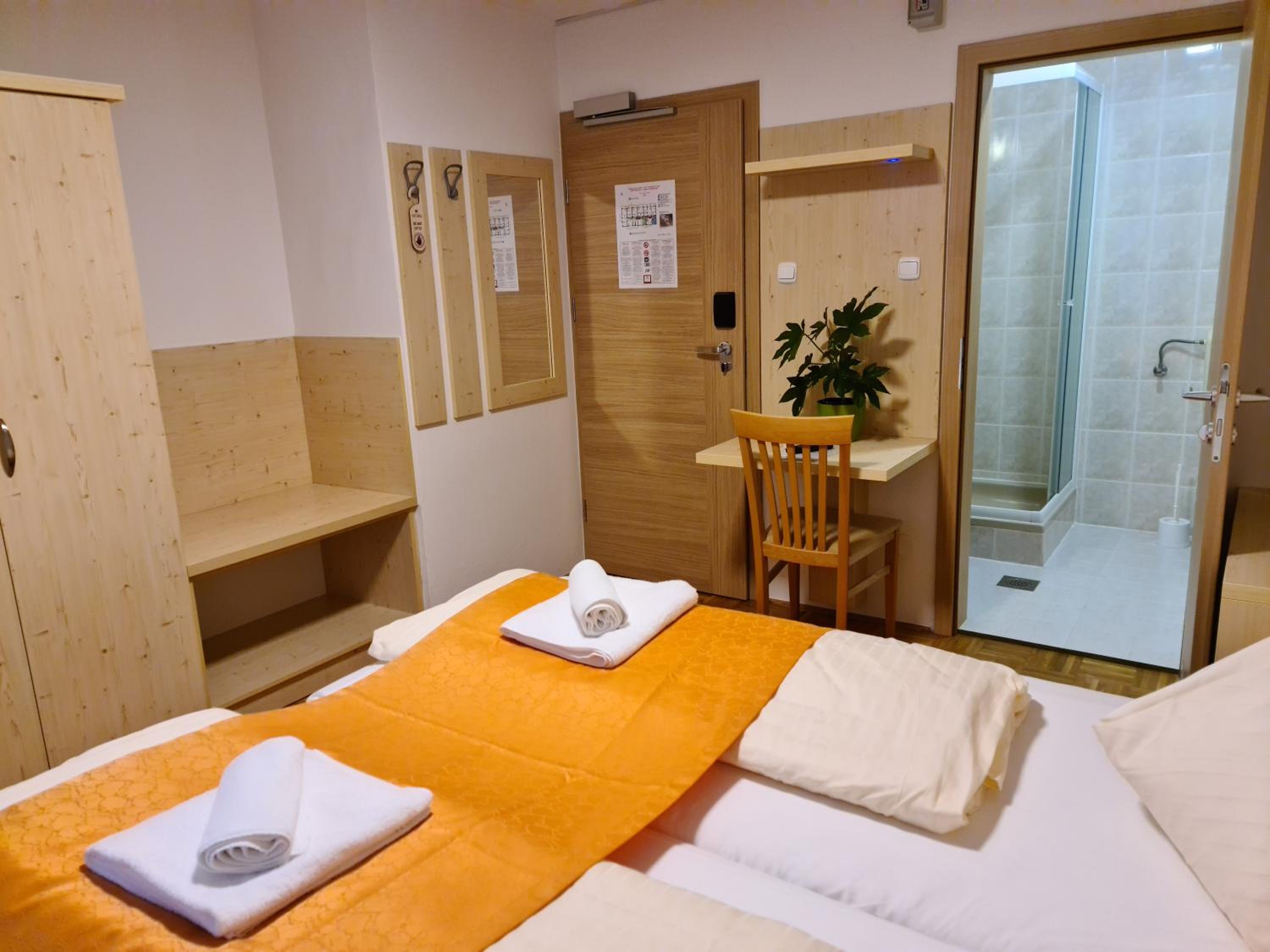 Economy Double Room with Forest View - Photo 5