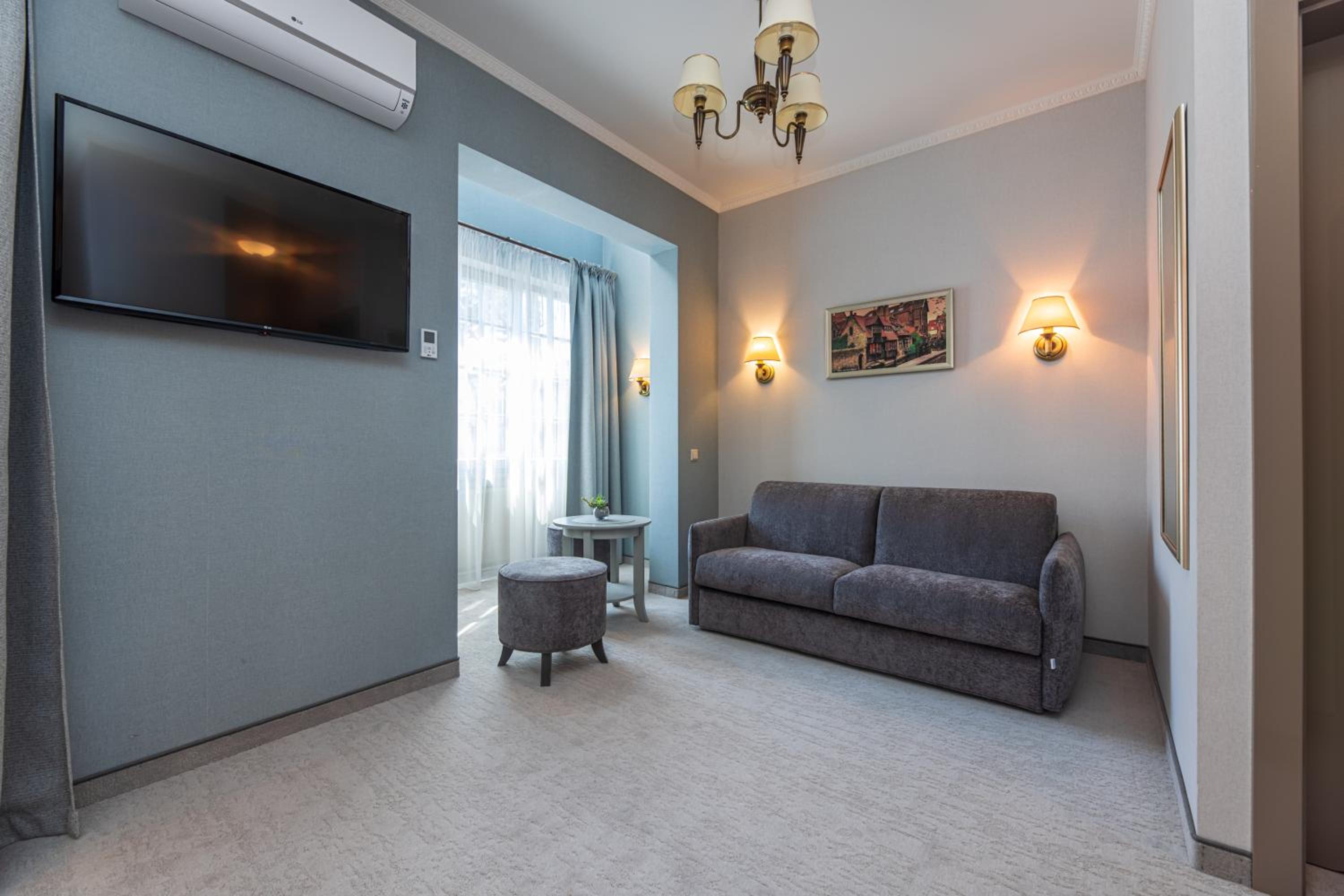 Premium Room - Photo 14