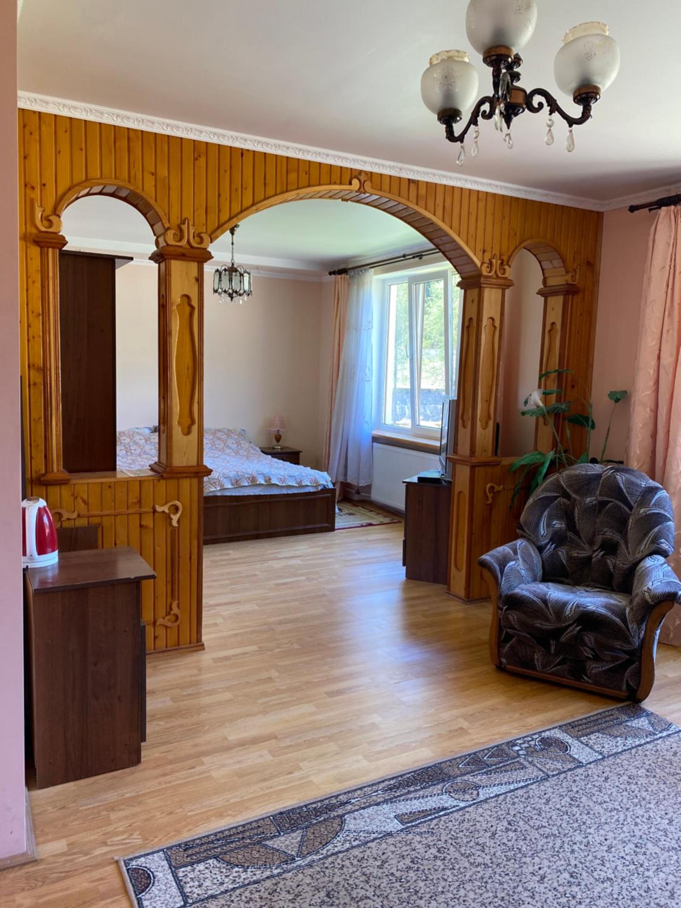 Suite with Mountain View