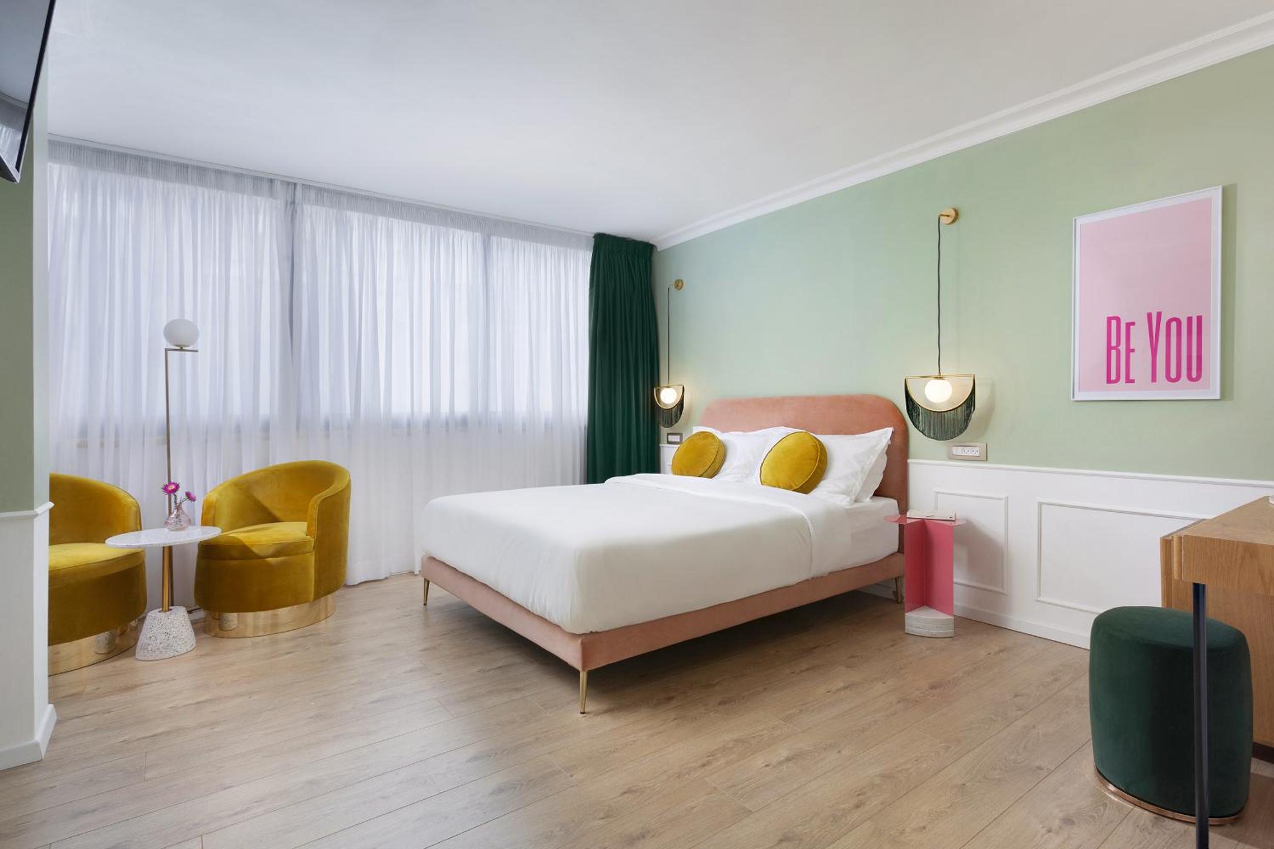 Double Room - Photo 24