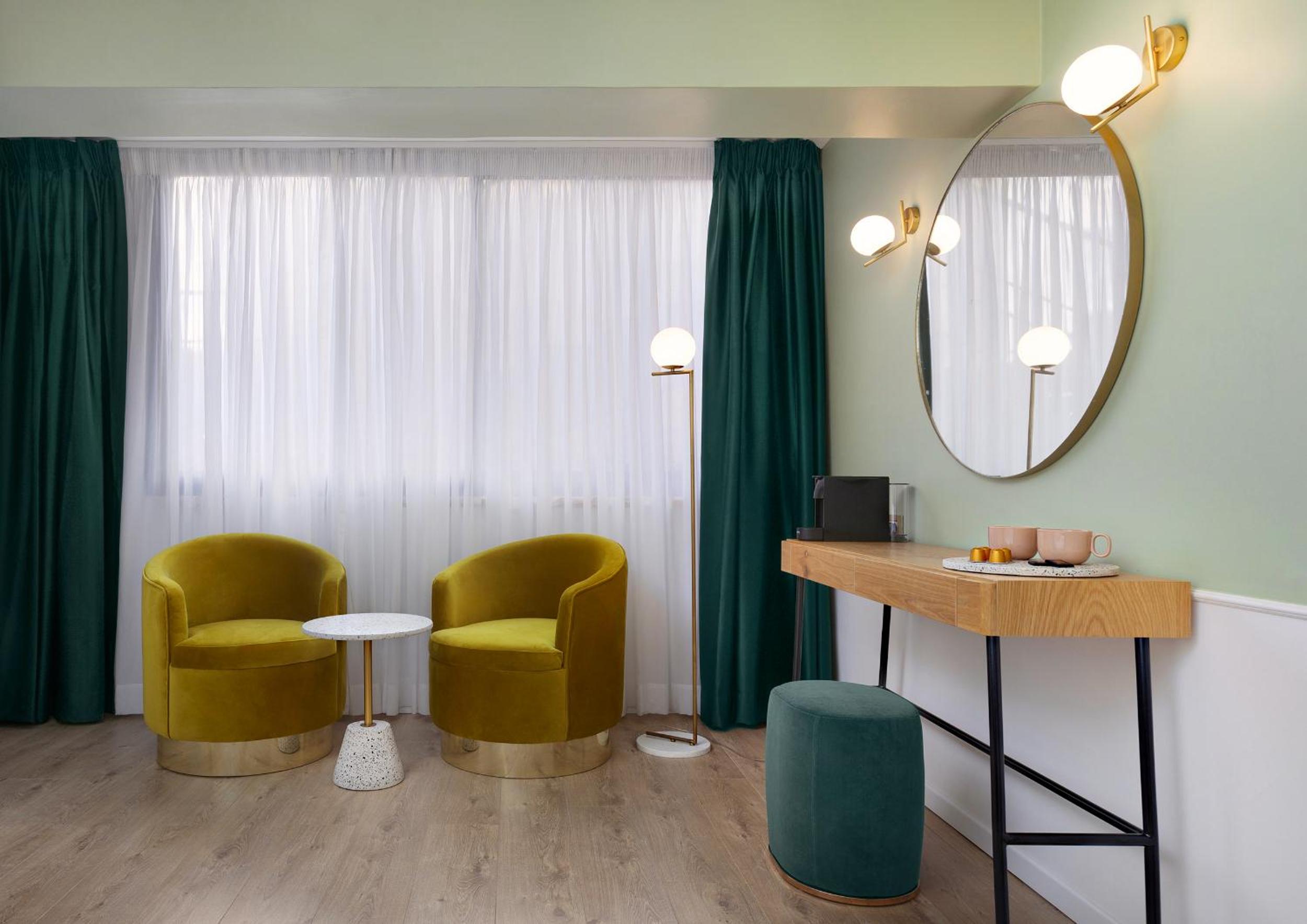 Double Room - Photo 15