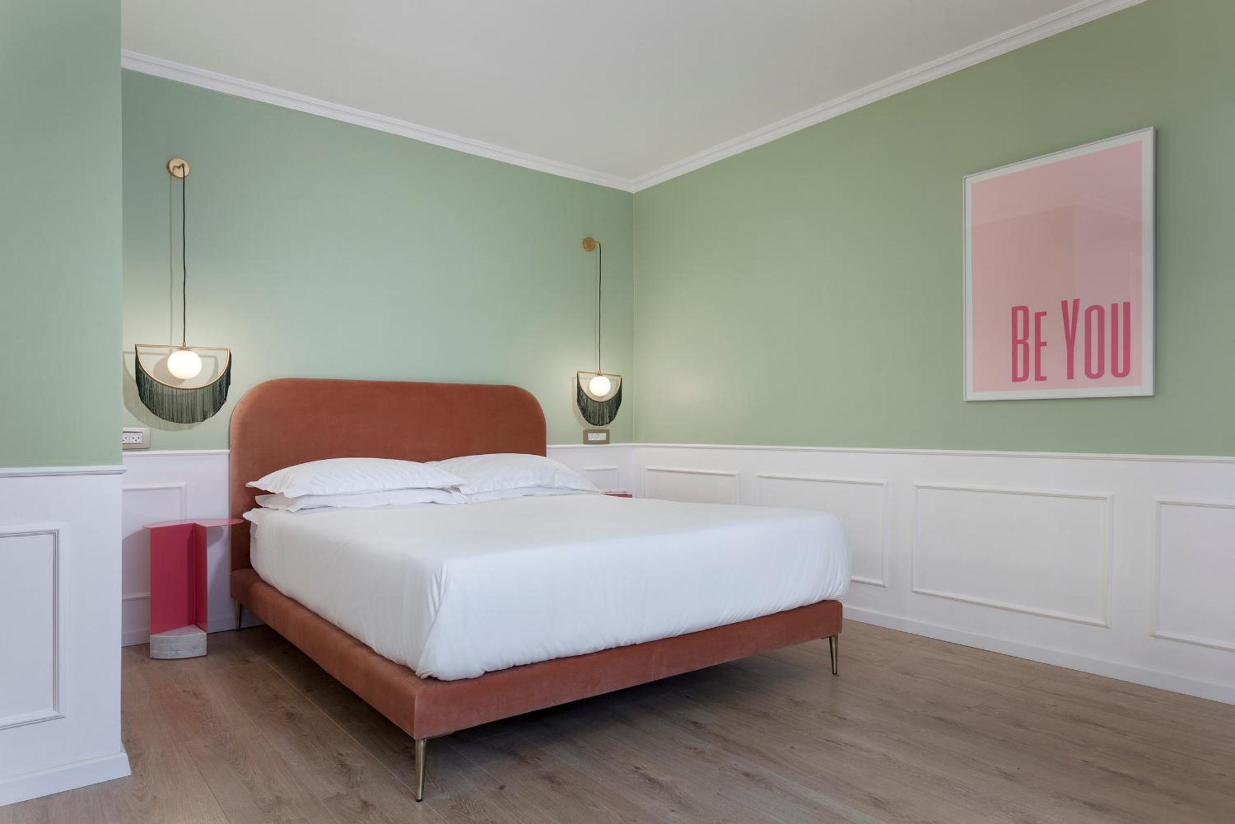 Double Room - Photo 10