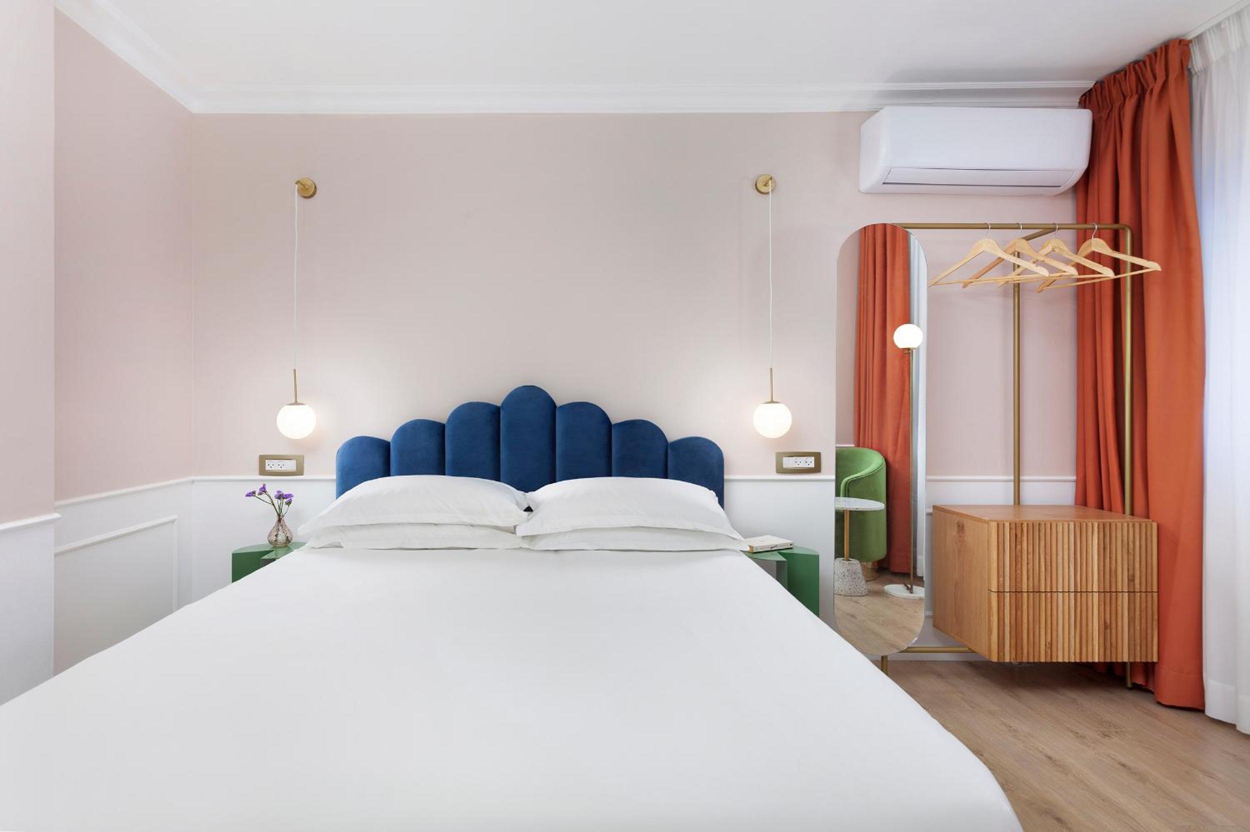 Suite - Photo 8
