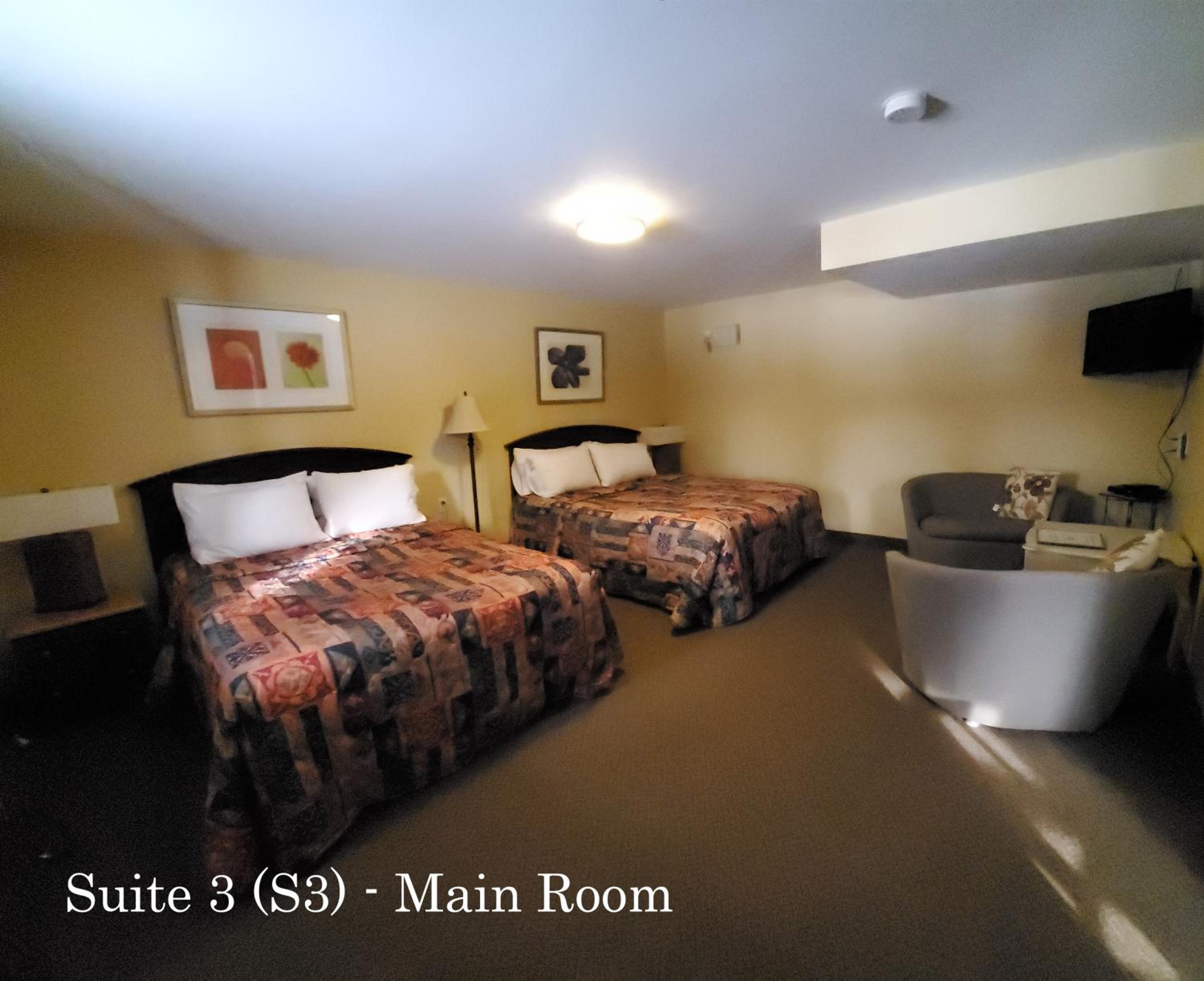 One-Bedroom Suite photo 3