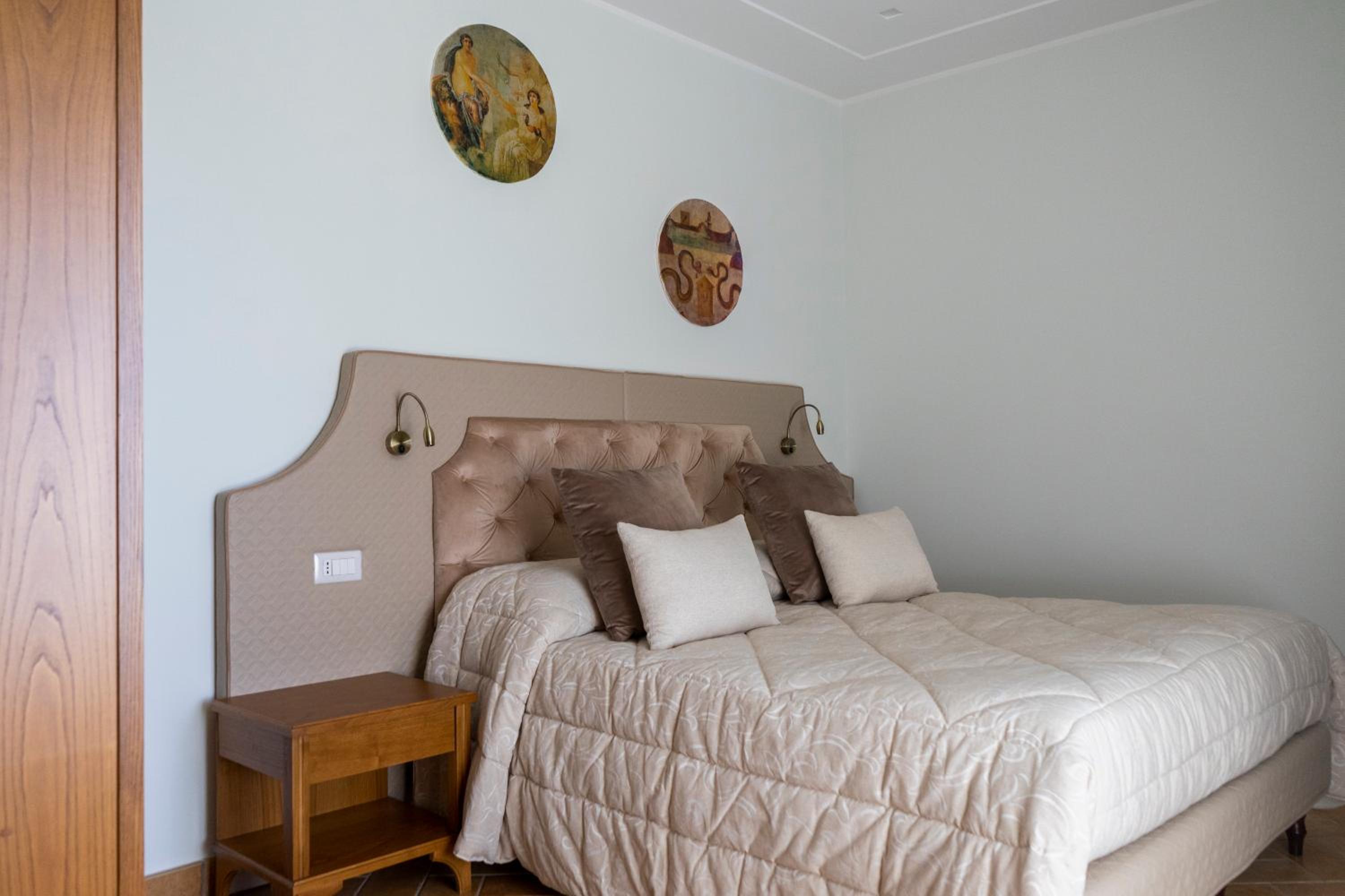 Double Room with Terrace - Photo 4