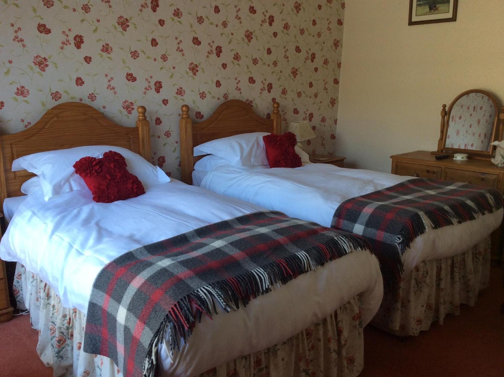 Junior Suite with Garden View