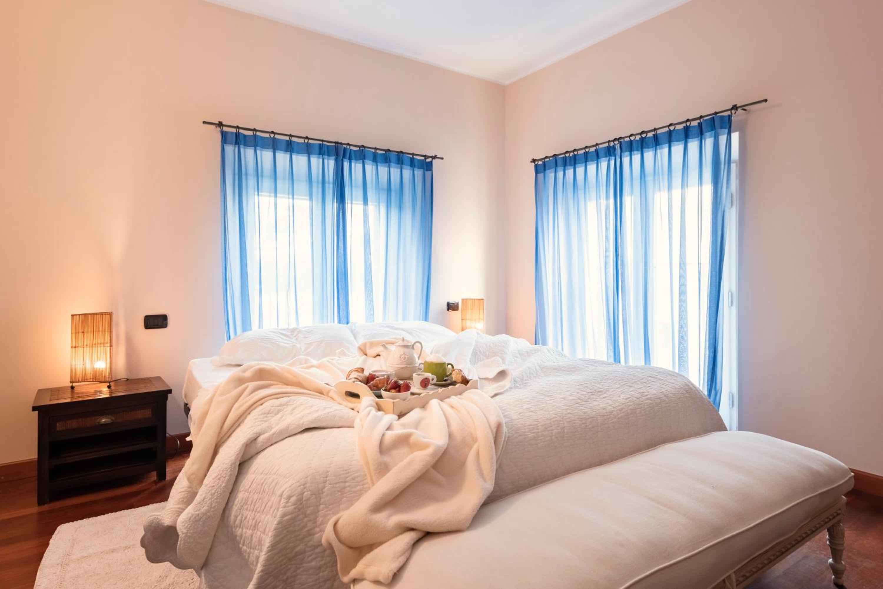 Two-Bedroom Apartment with Sea View - Photo 17