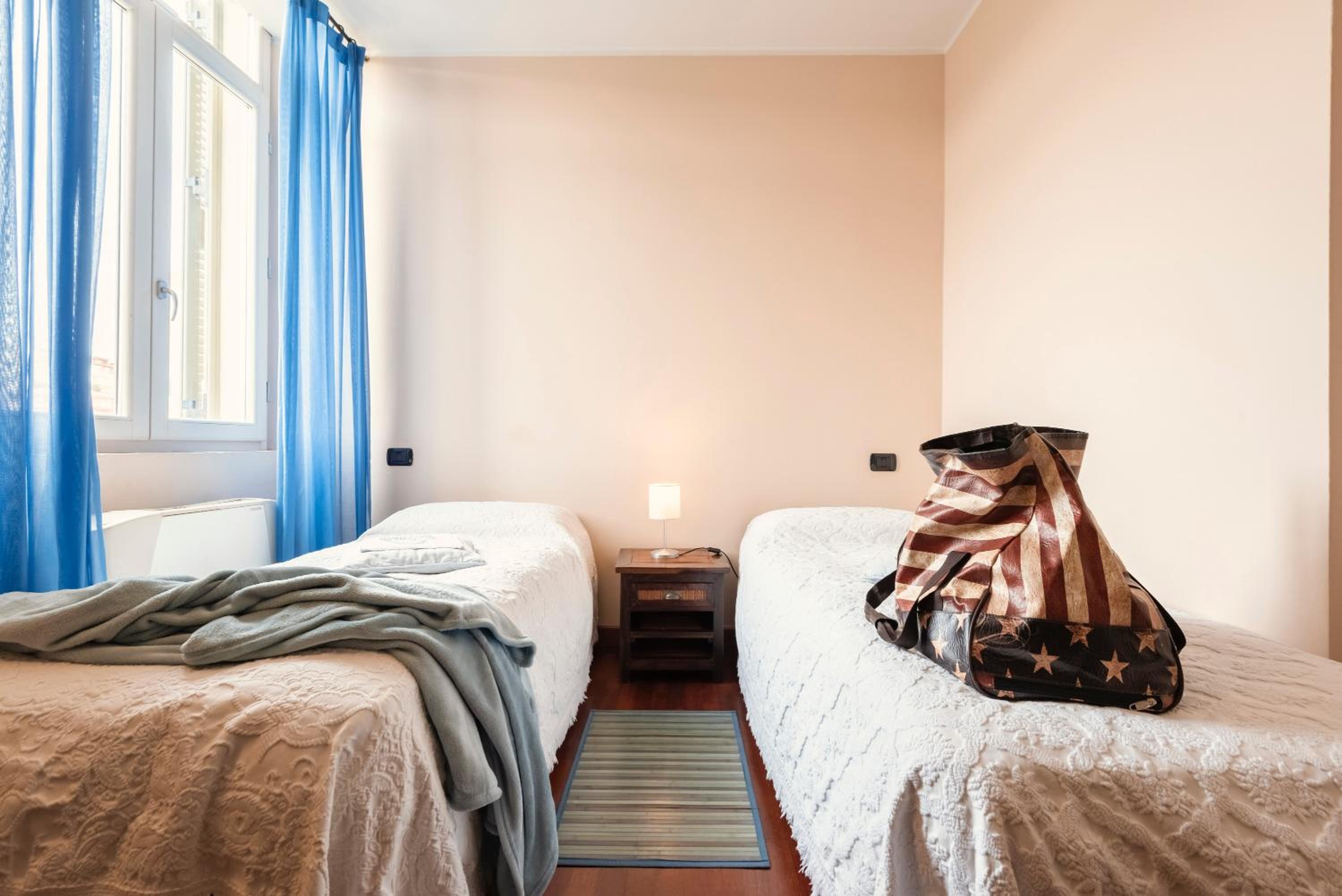 Two-Bedroom Apartment with Sea View - Photo 18