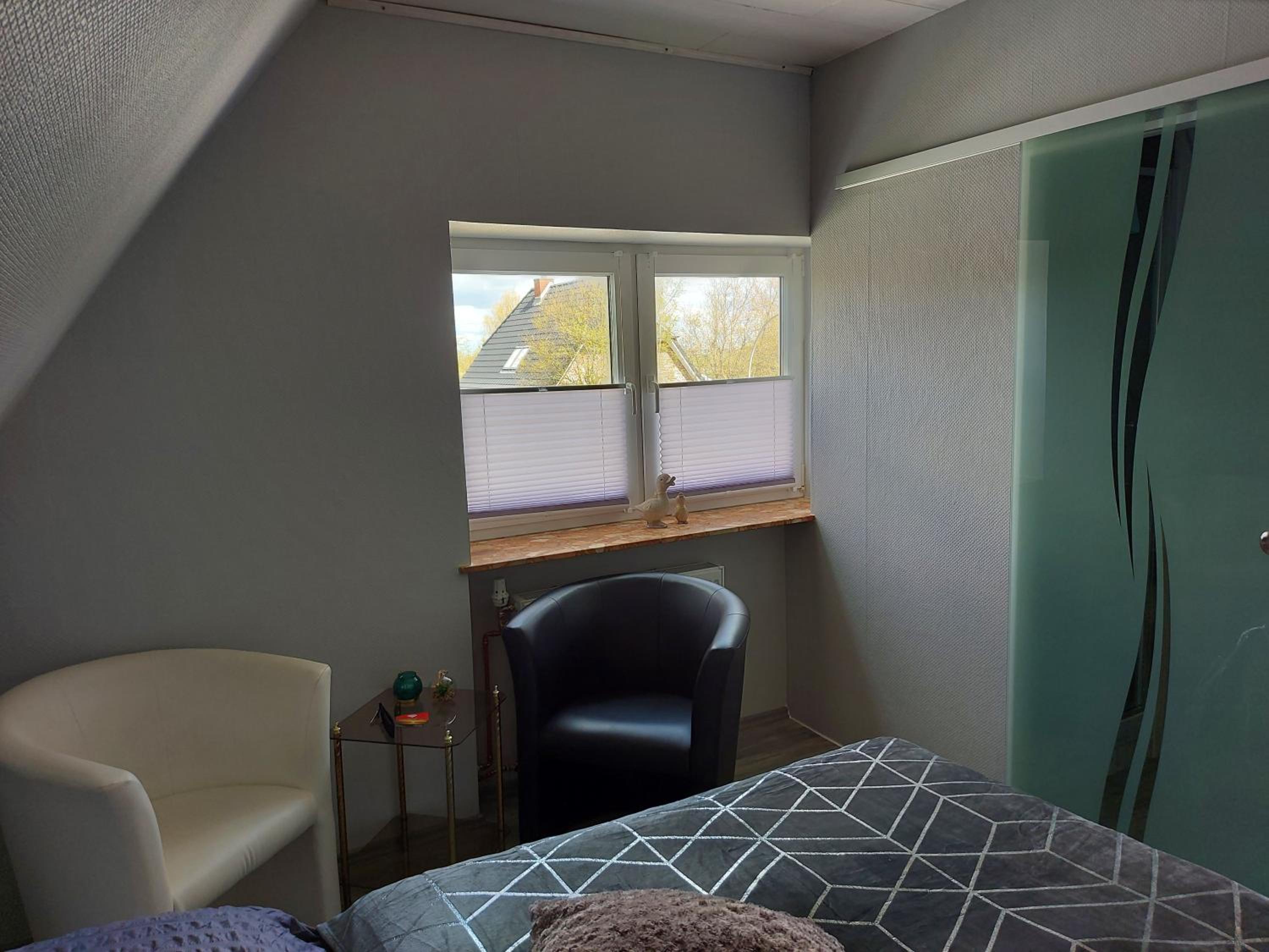 Double Room with Private Bathroom photo 2