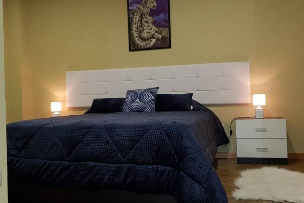 Three-Bedroom House - Photo 1