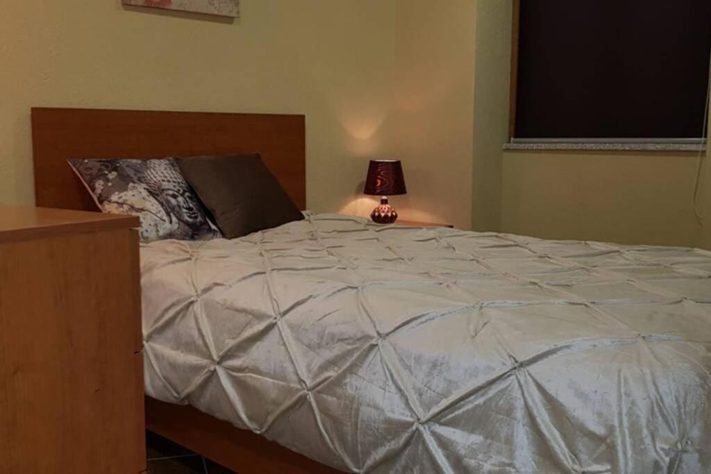 Three-Bedroom House - Photo 7