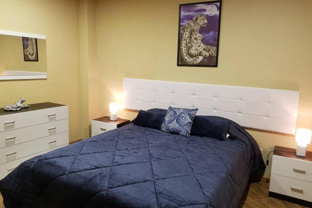 Three-Bedroom House - Photo 13