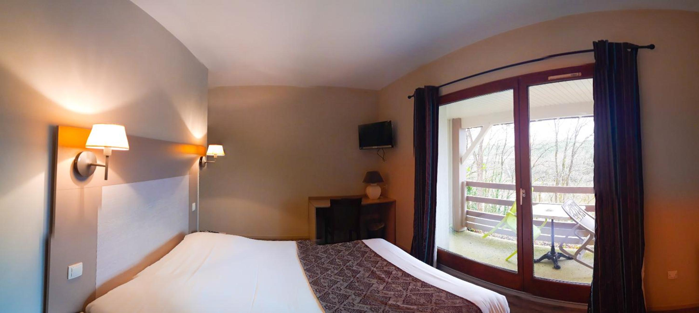 Privilege Room with River View photo 1
