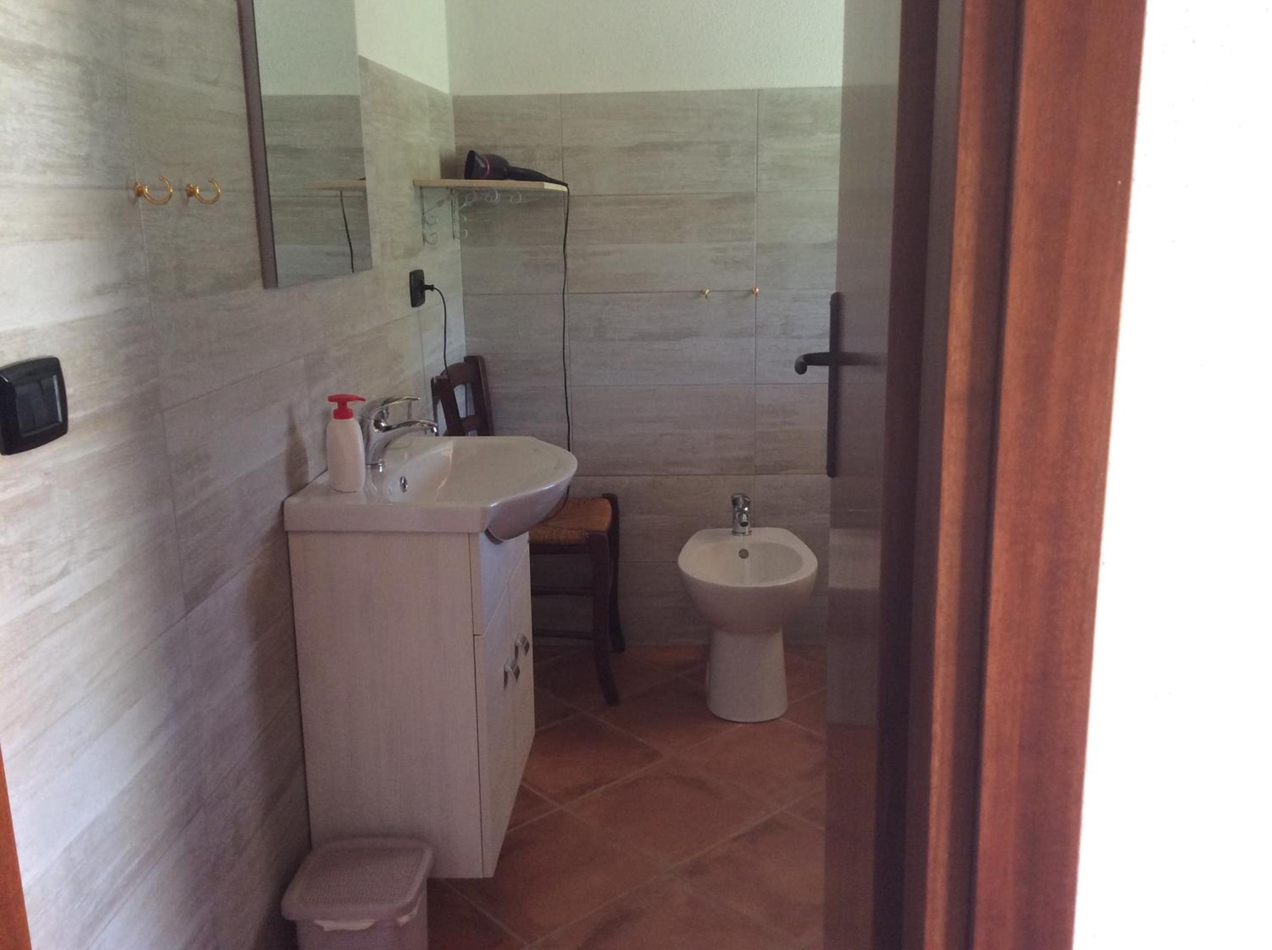 Double Room - Photo 20