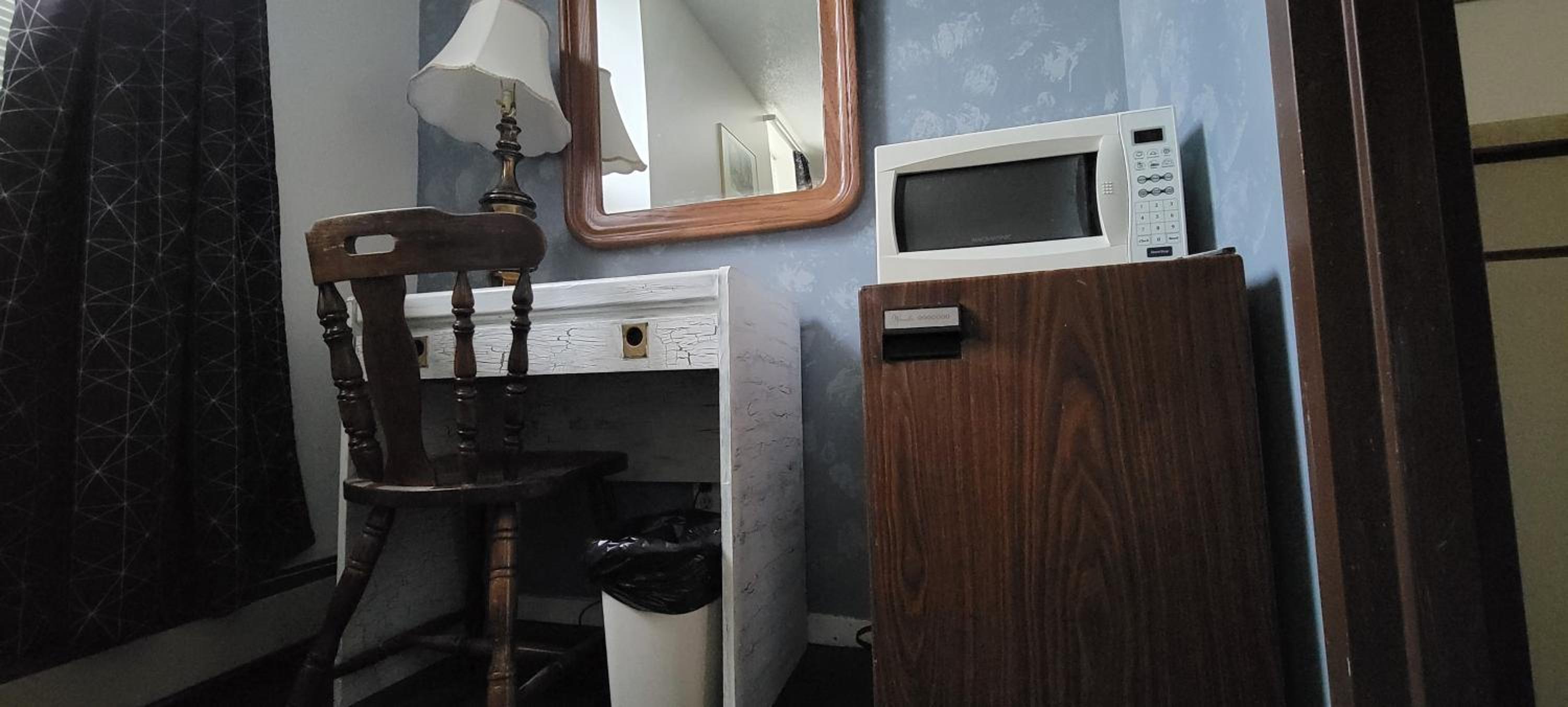 Queen Room photo 1