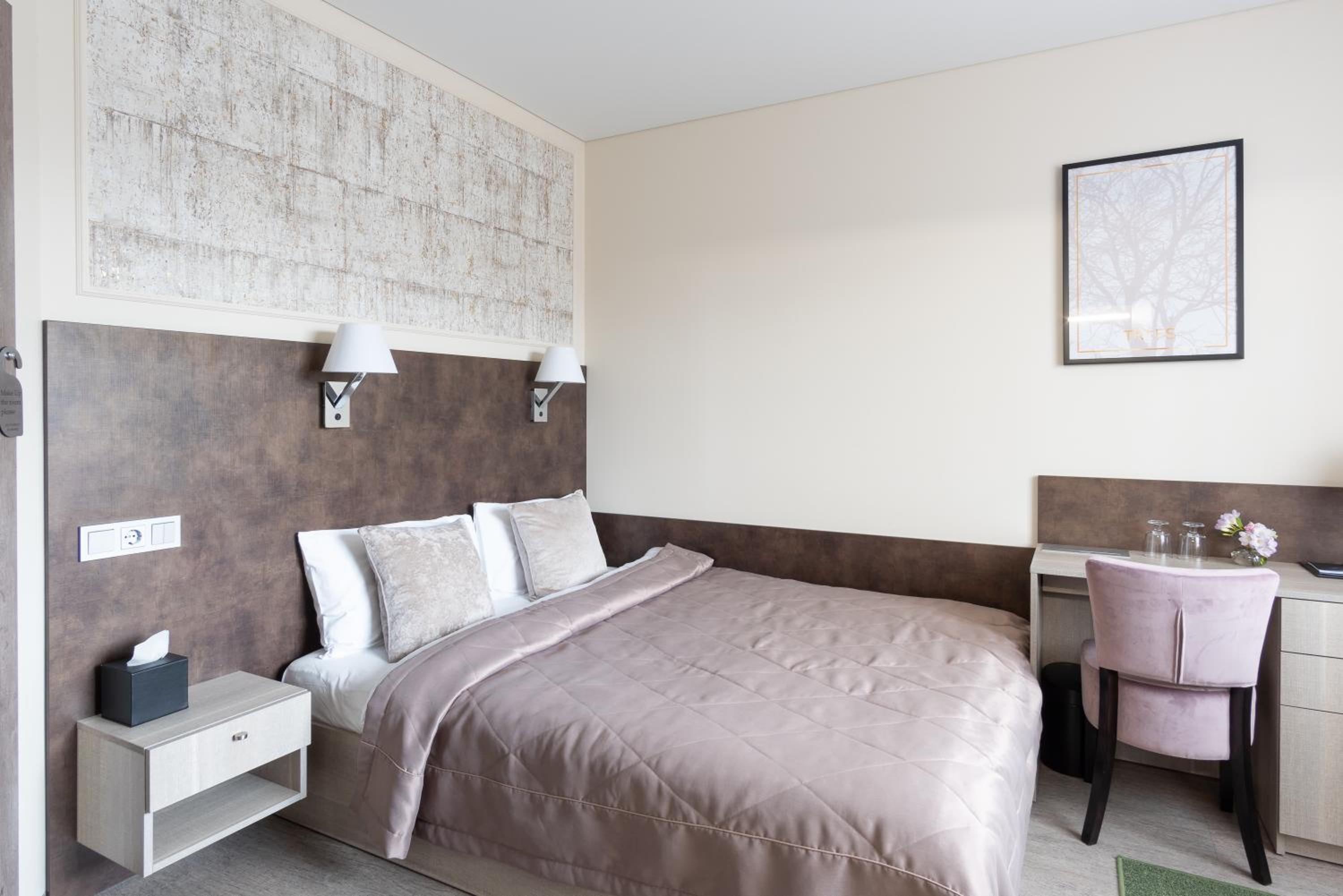 Double Room with Garden View - Photo 11