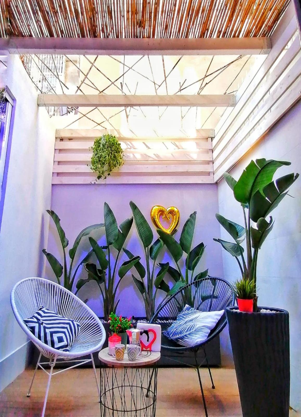 Apartment with Garden View - Photo 20