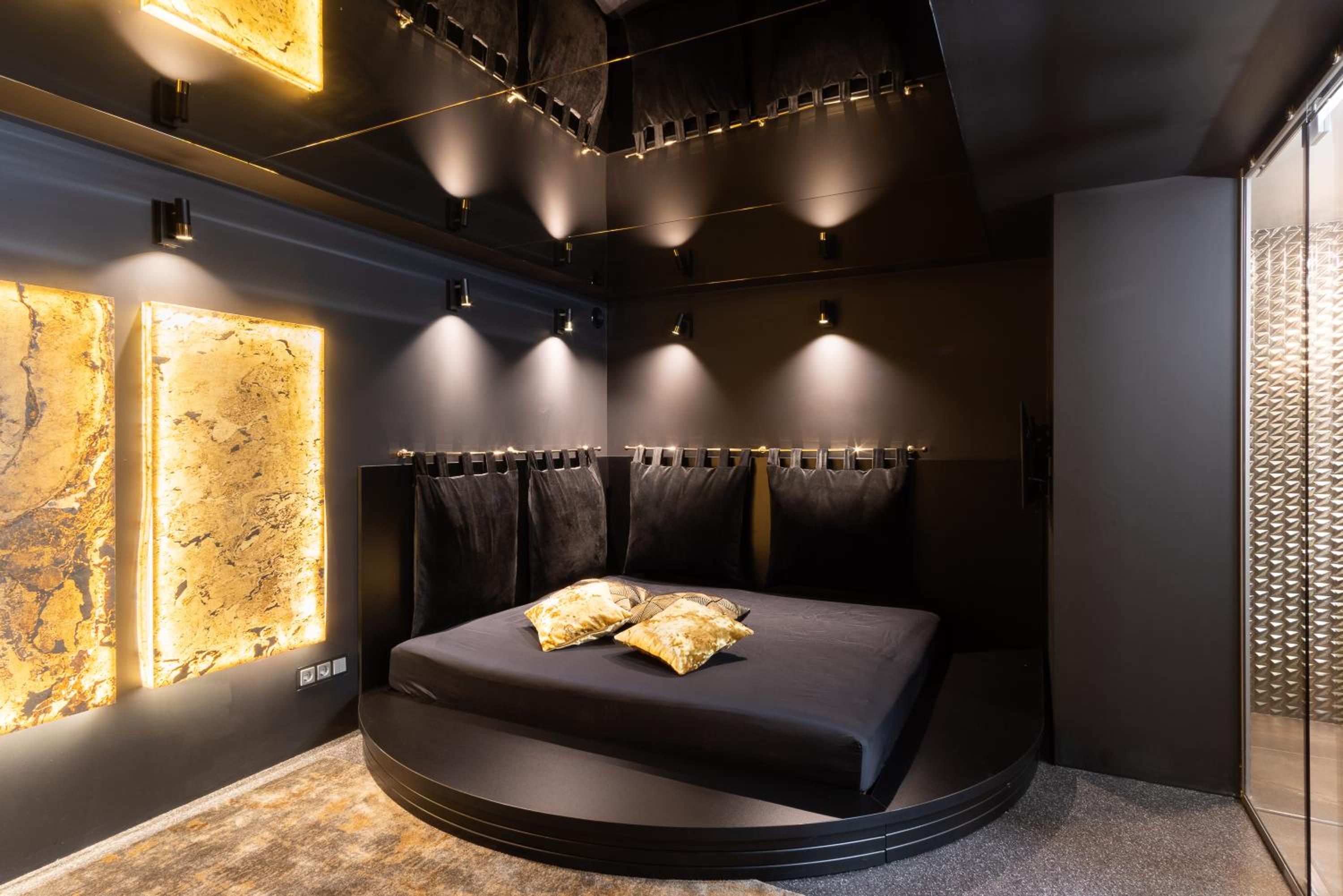 Duplex Apartment - Photo 31
