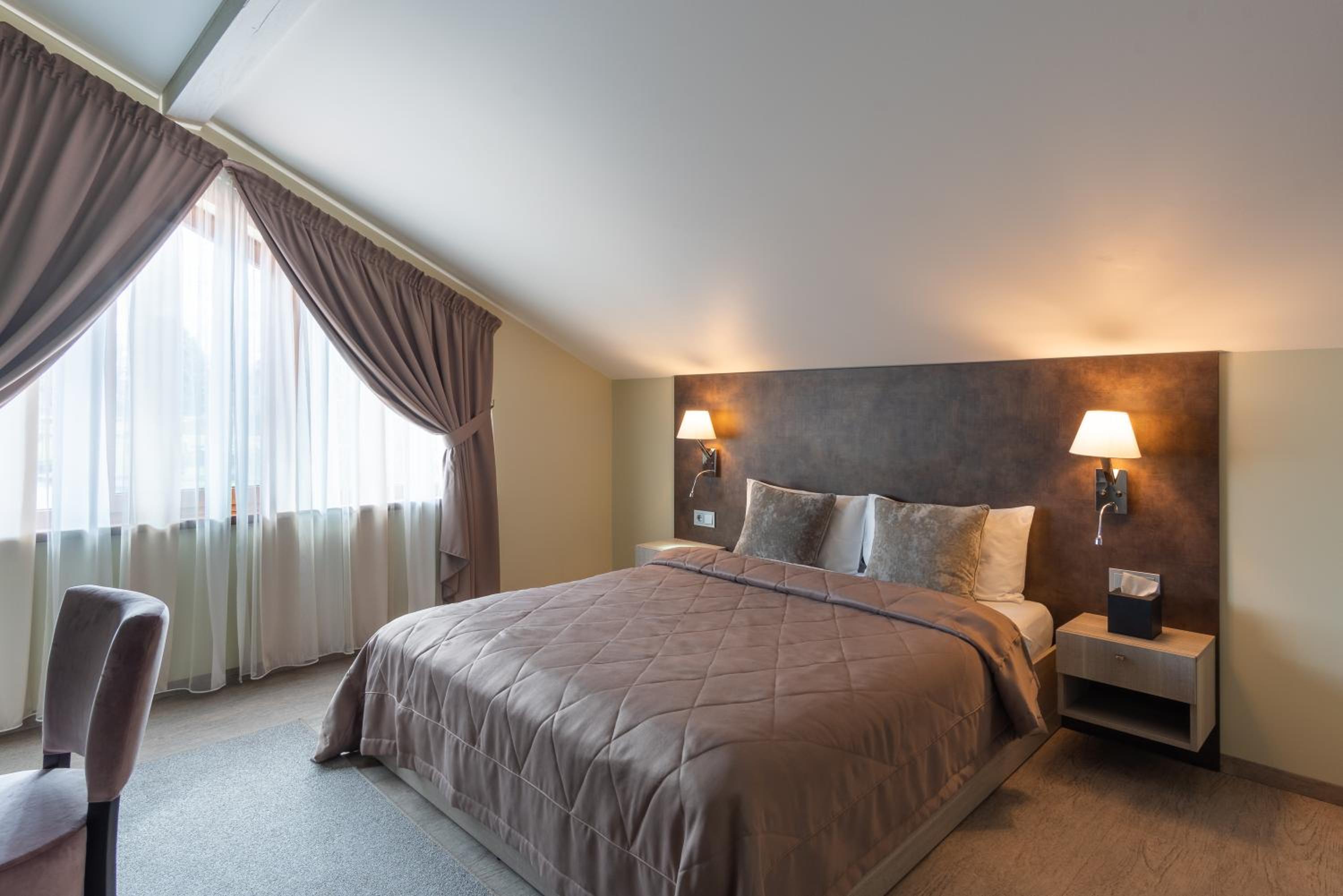 Deluxe Double Room photo 2