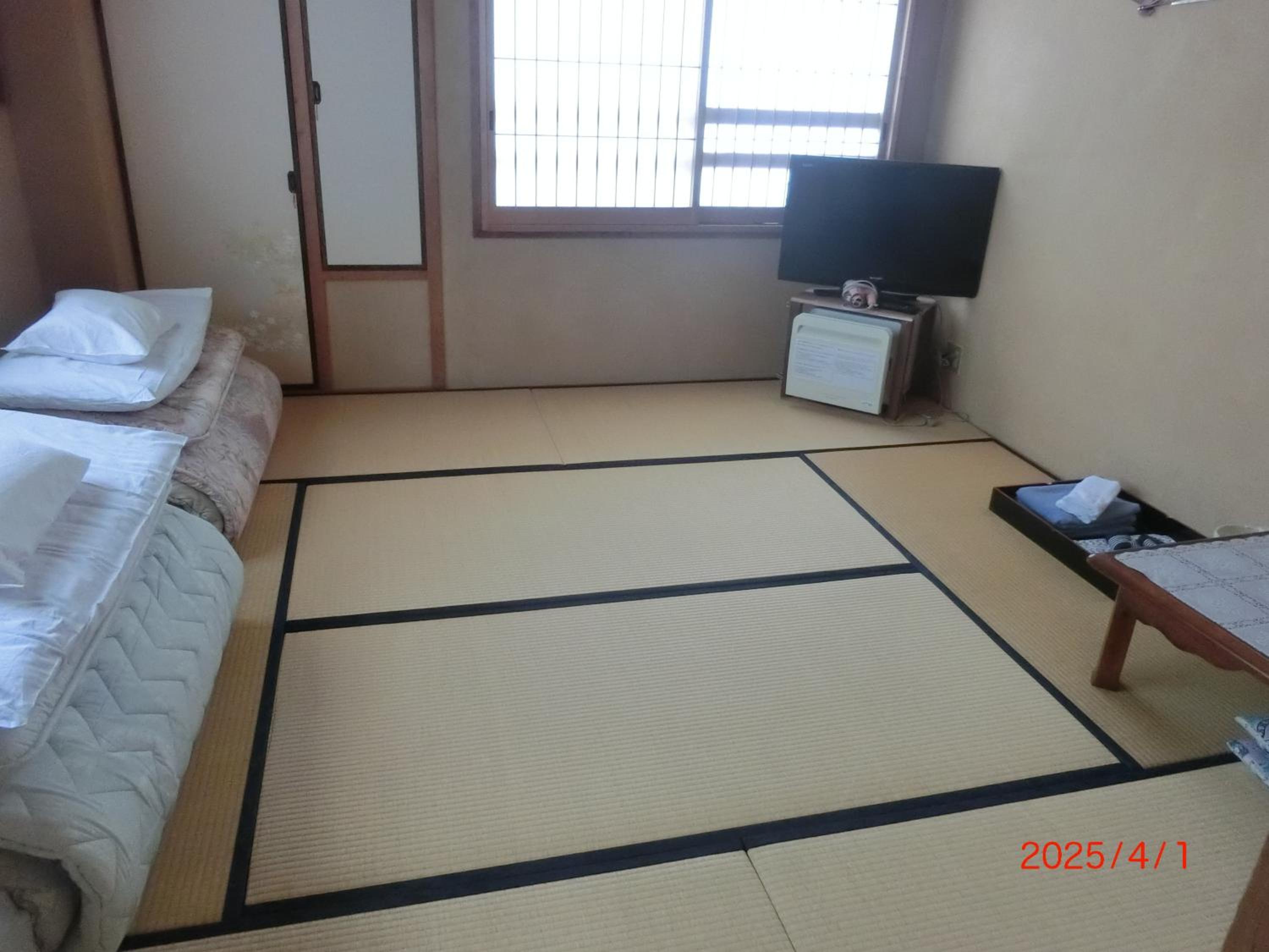 Triple Room with Bathroom