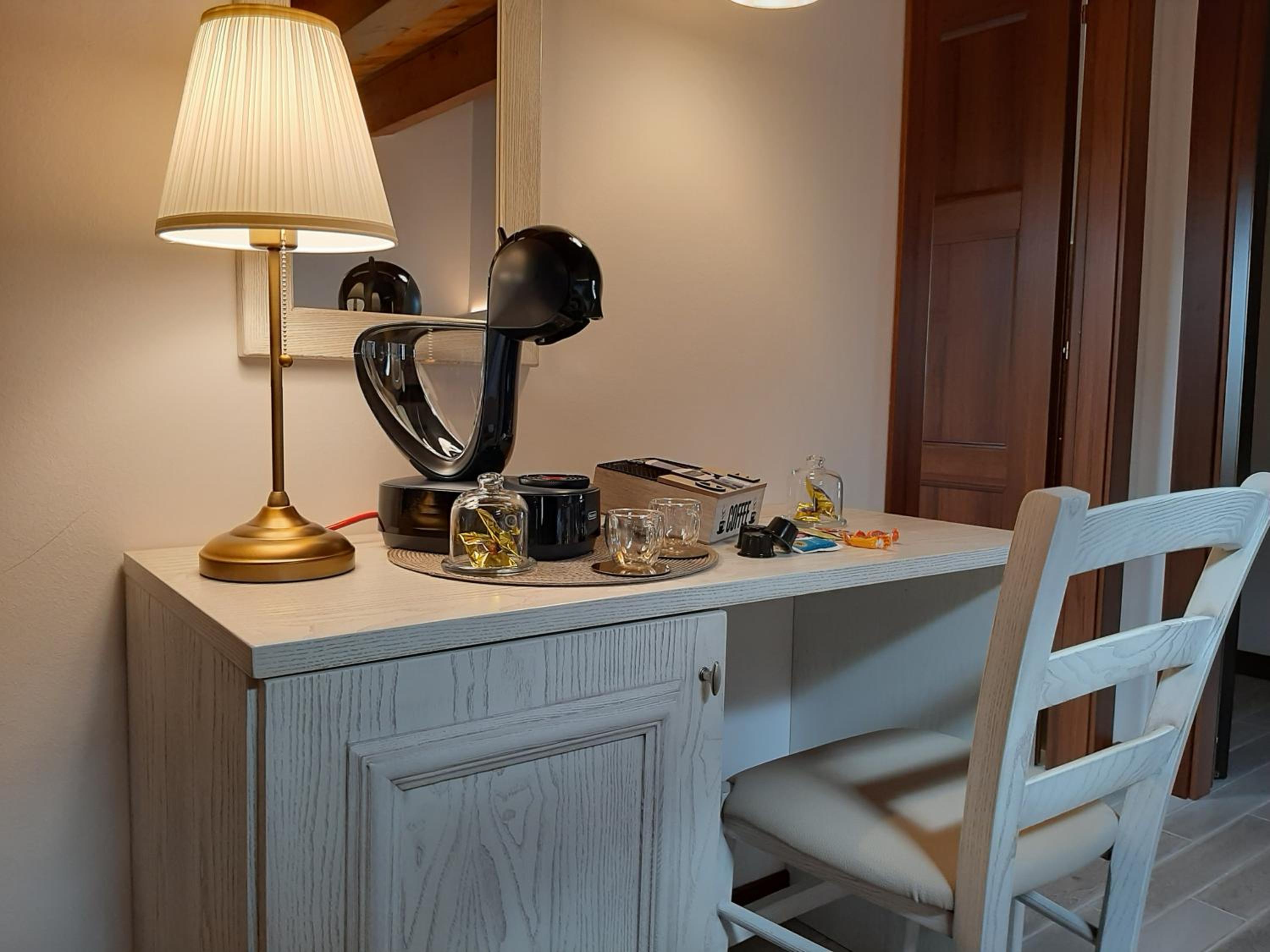 Small Double or Twin Room photo 2