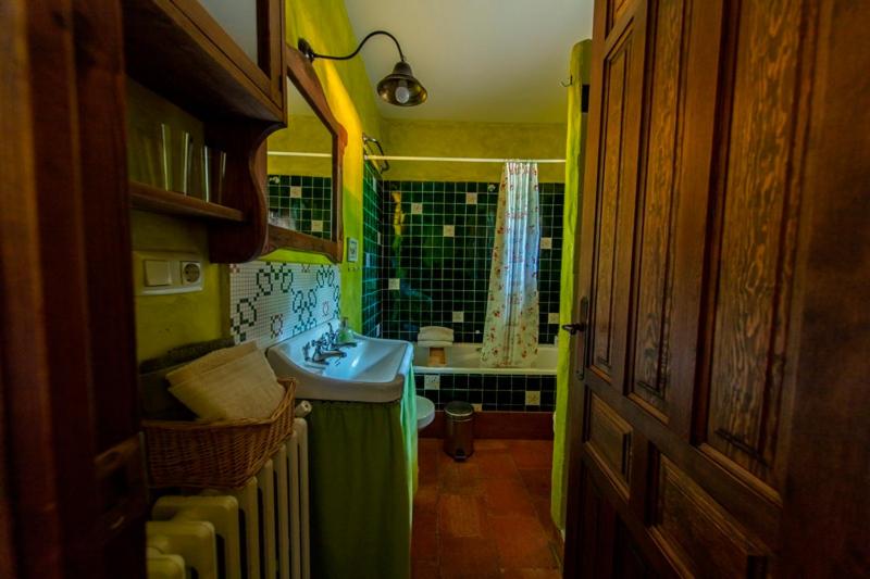 Twin Room with Mountain View - Photo 4