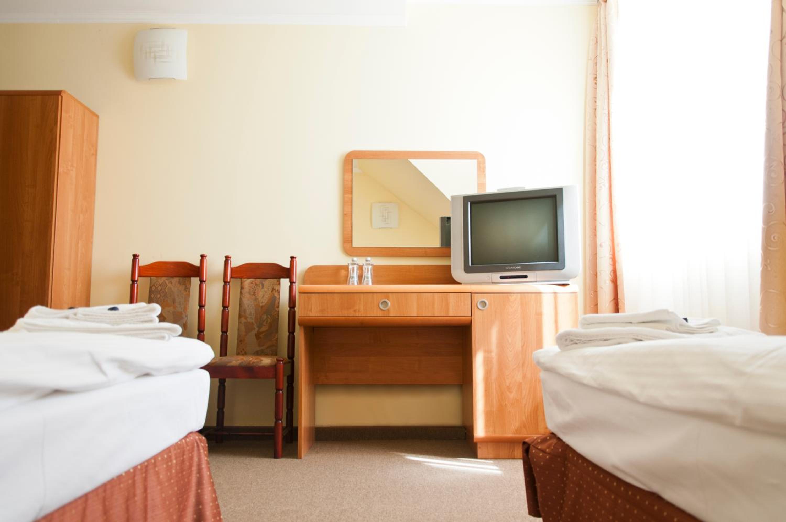 Triple Room - Photo 1