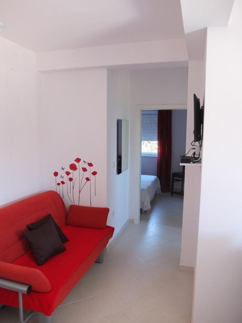 Two-Bedroom Apartment with Sea View photo 3
