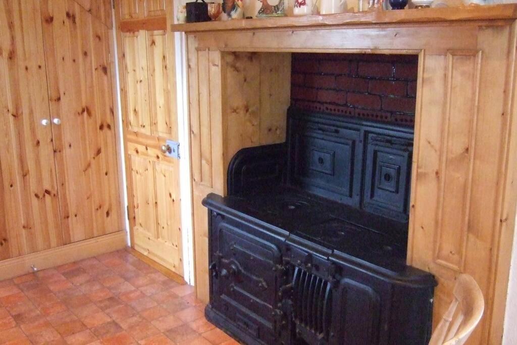Three-Bedroom House photo 3